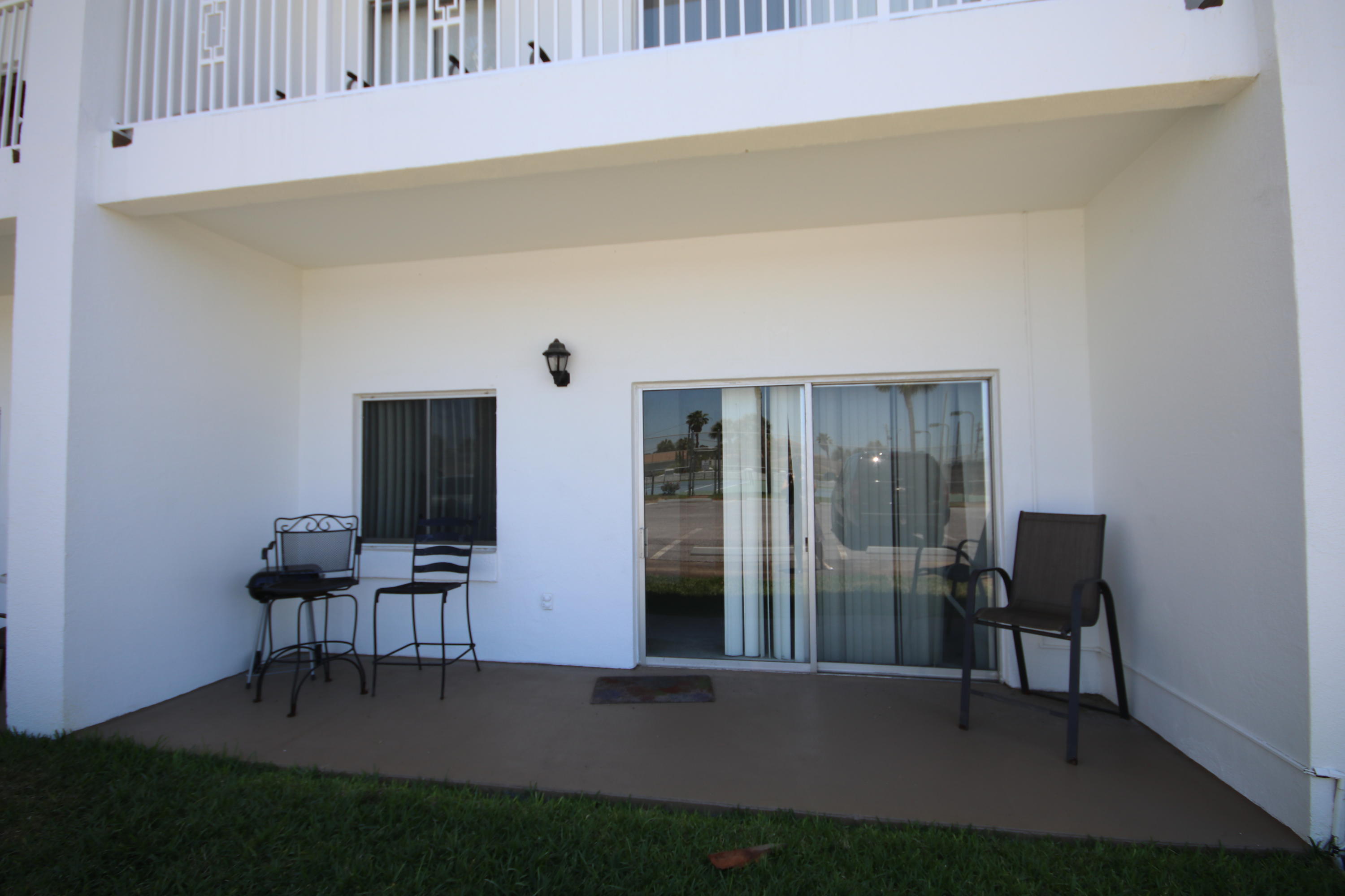 EL MATADOR CONDO - Residential