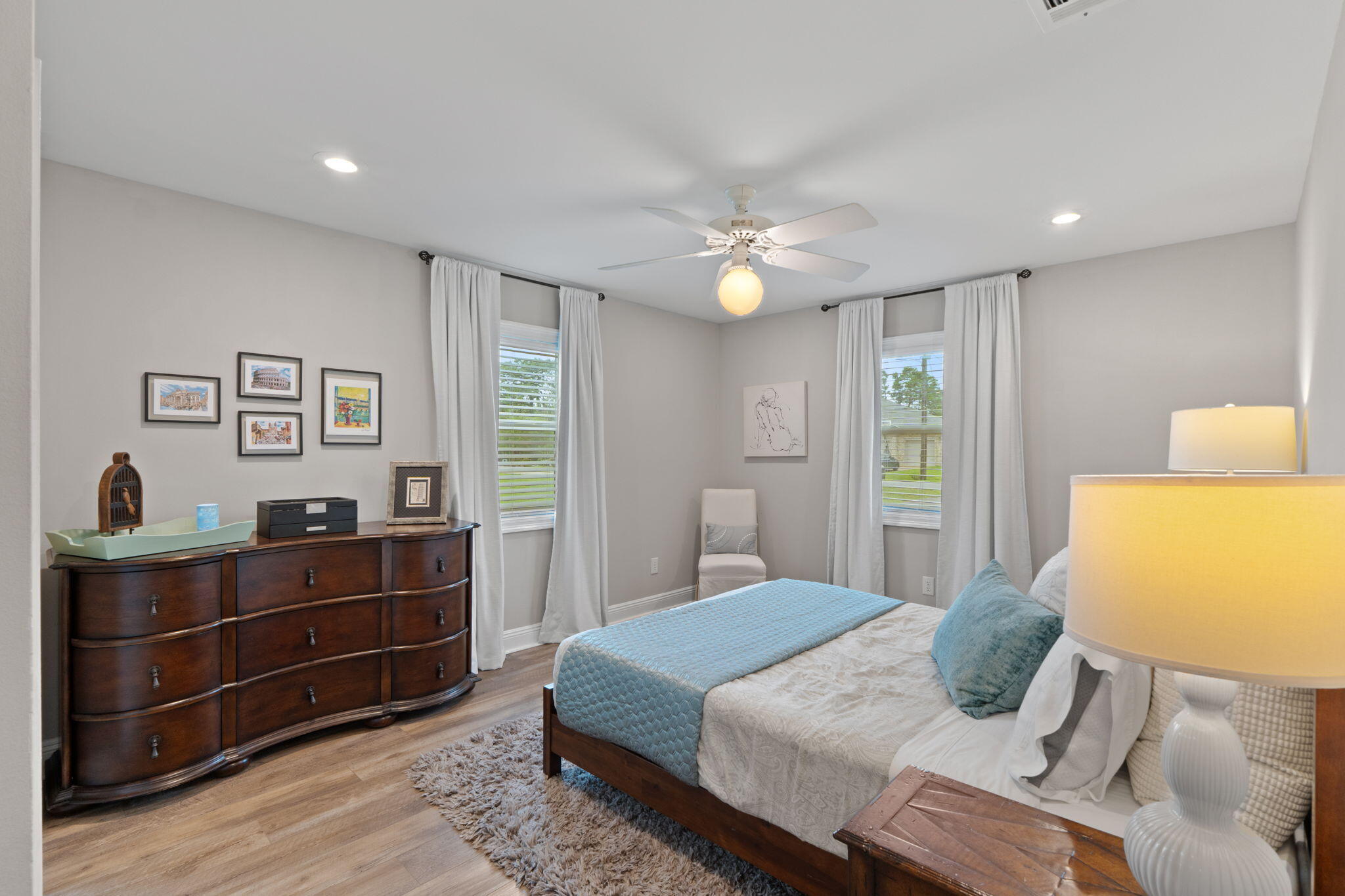 HOLLEY BY THE SEA - Residential
