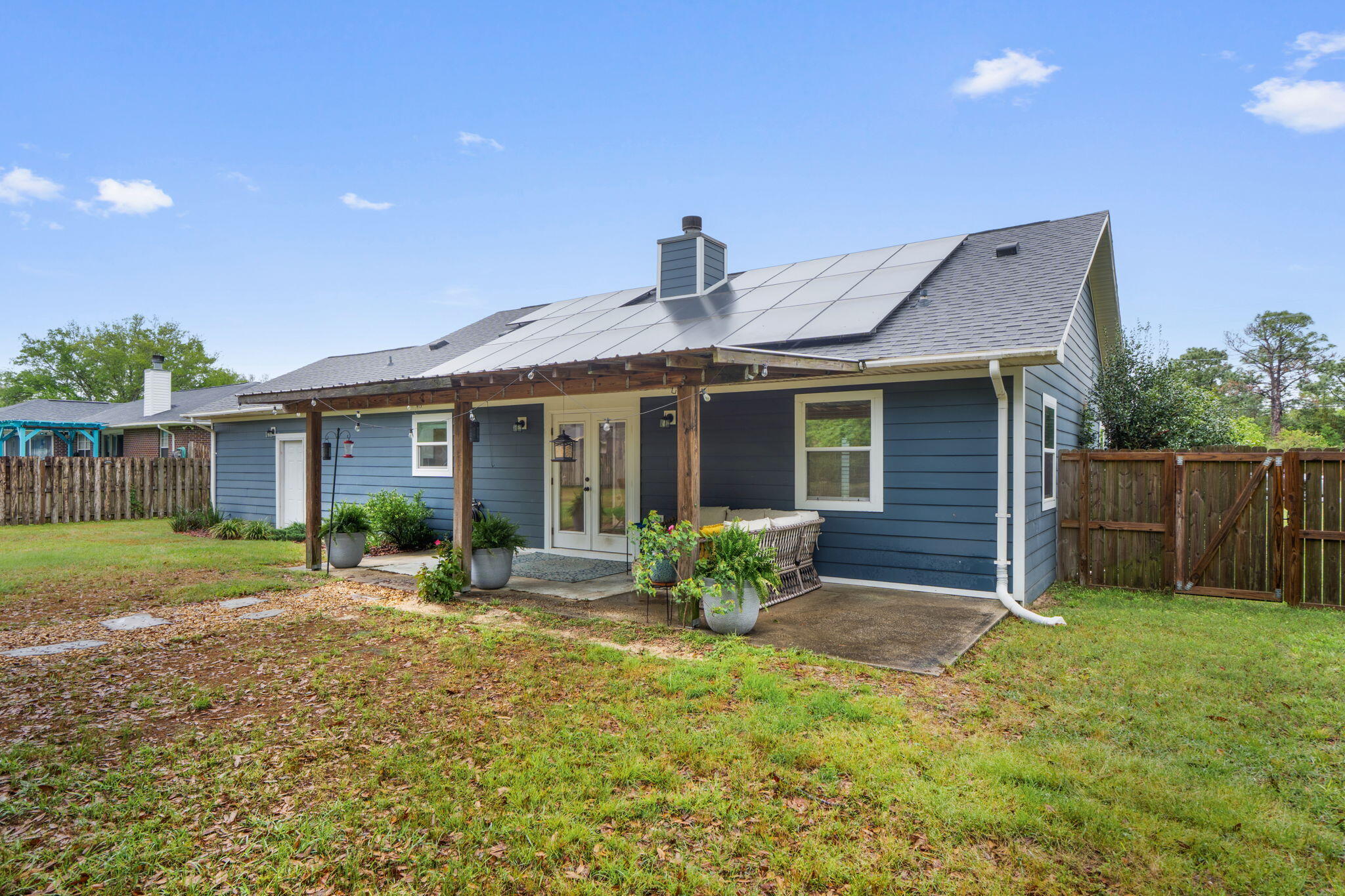 HOLLEY BY THE SEA - Residential