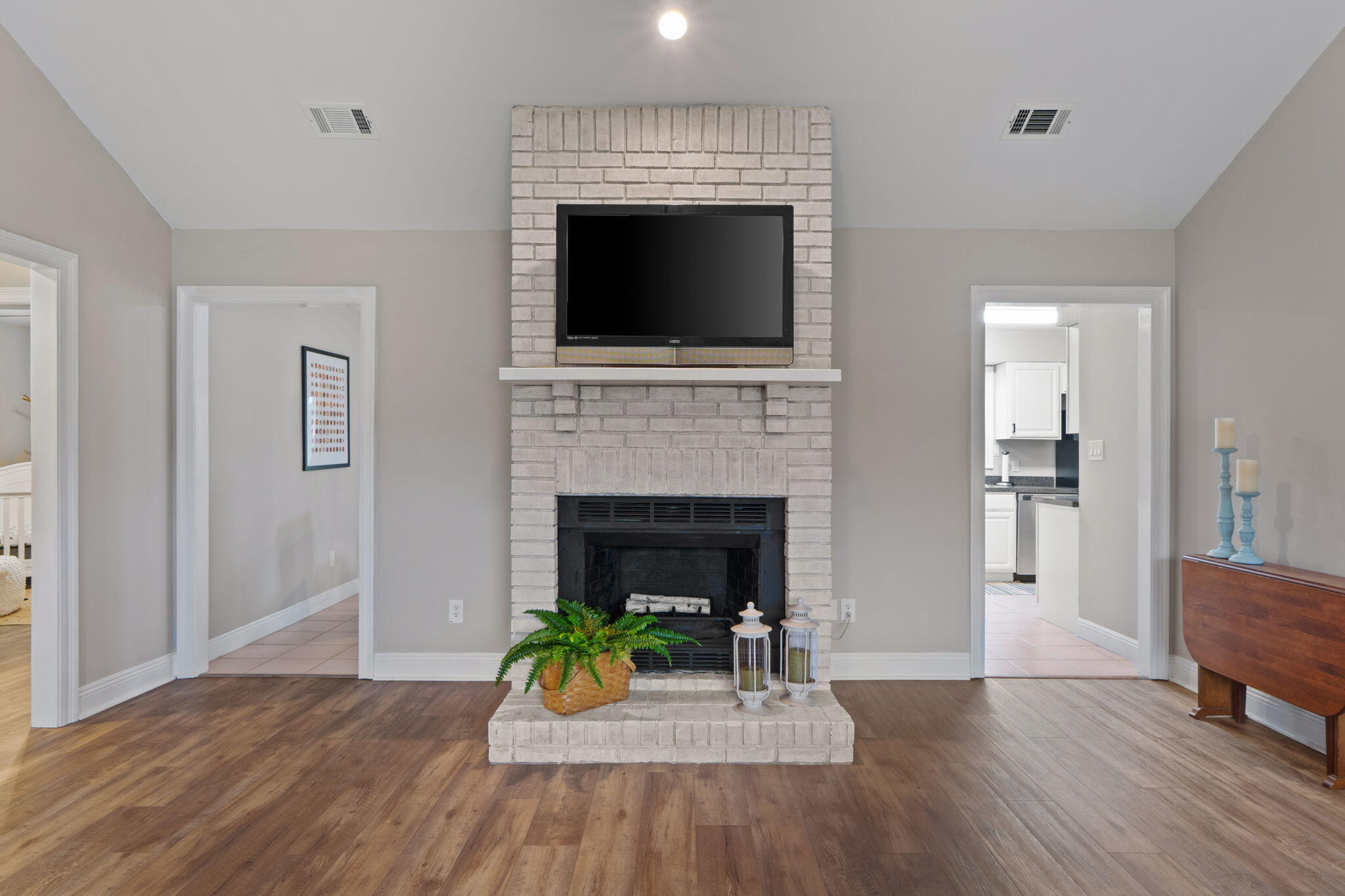 HOLLEY BY THE SEA - Residential