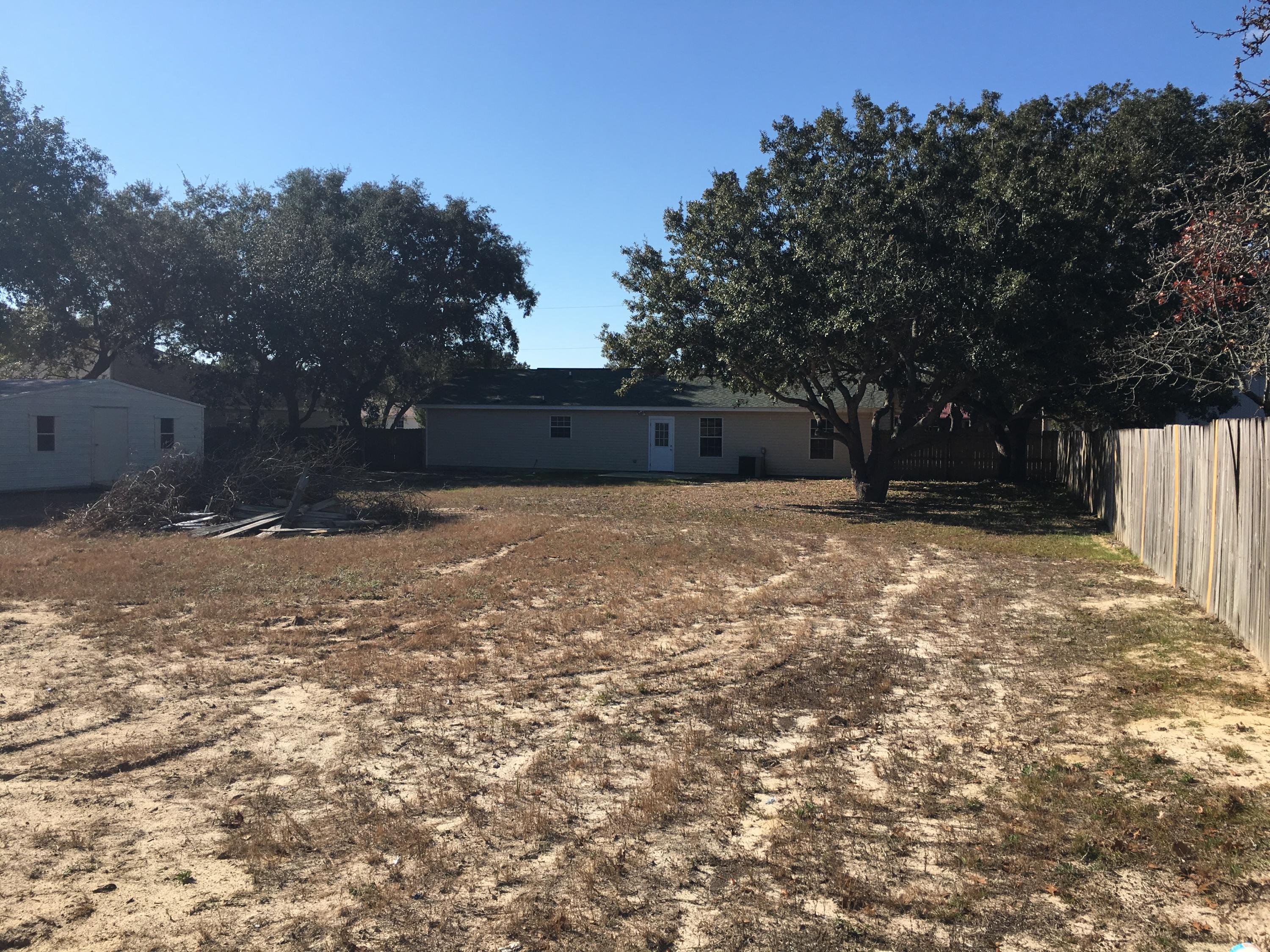 Leonne - Residential