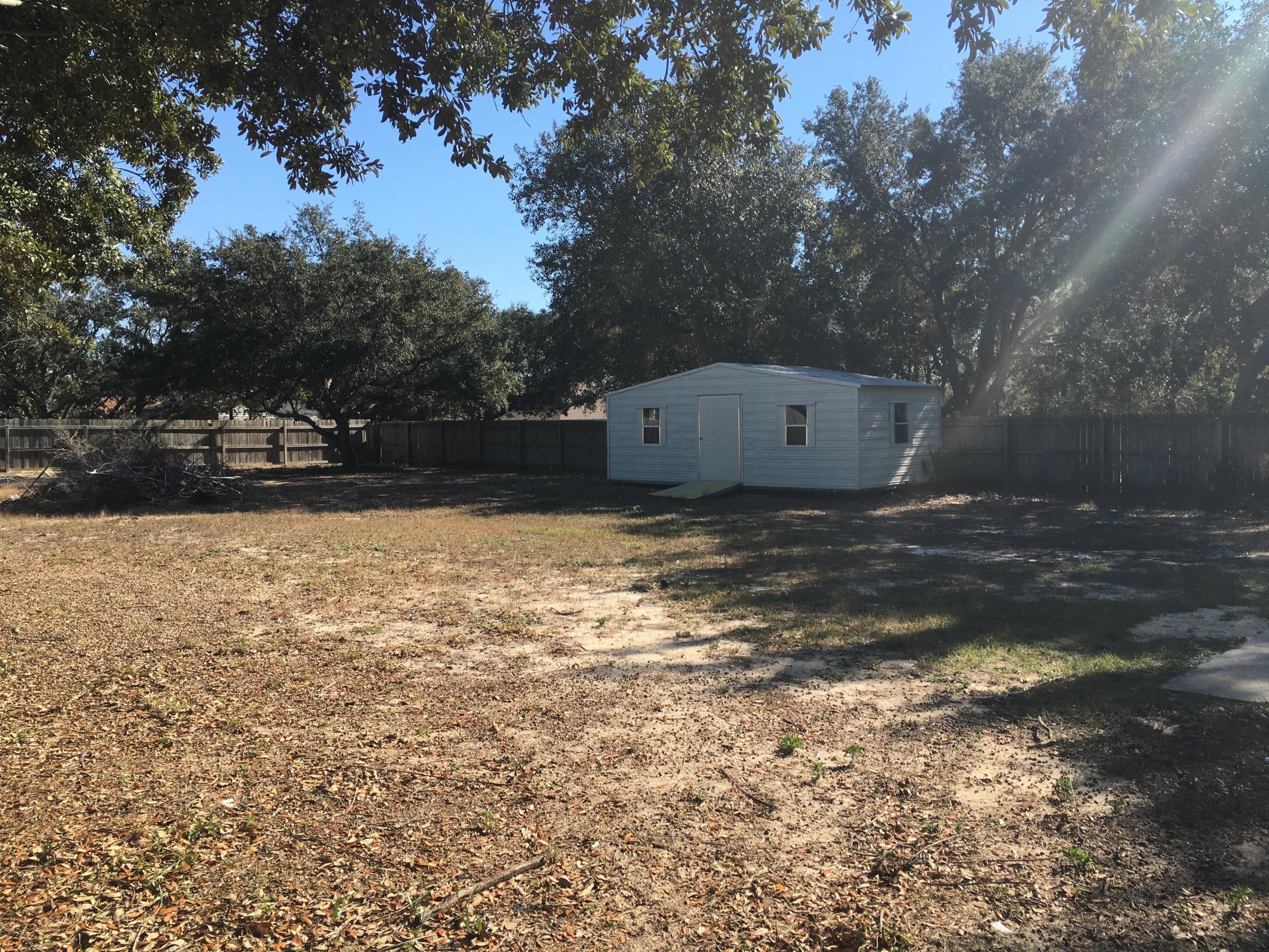 Leonne - Residential