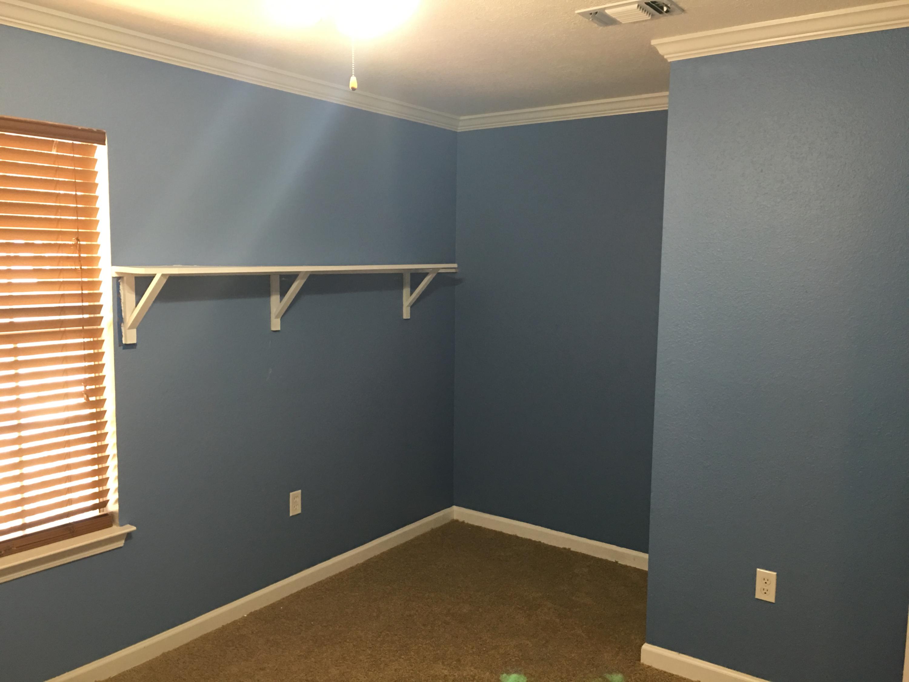 Leonne - Residential