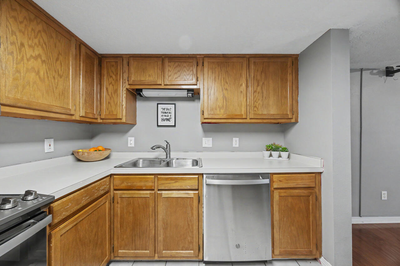 FOREST OAKS PH 3 - Residential