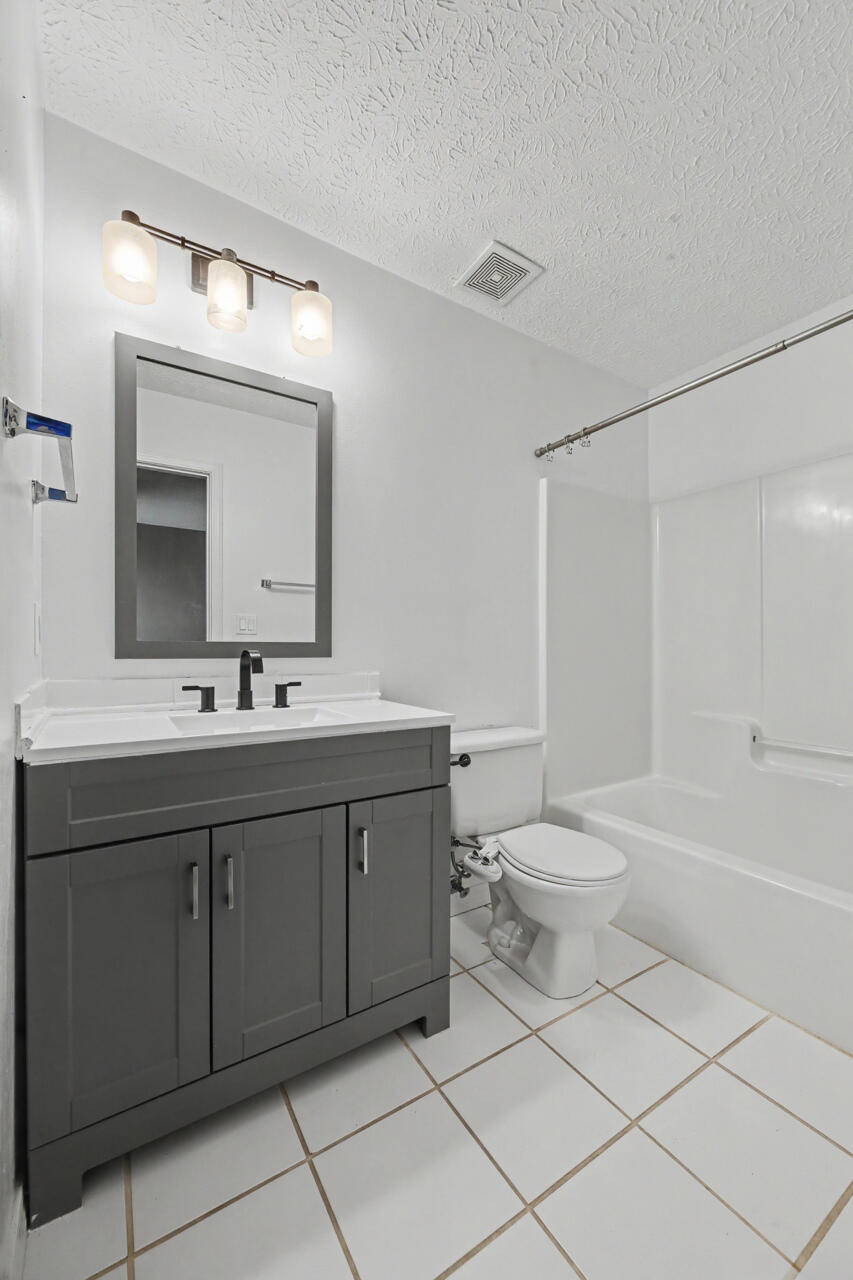 FOREST OAKS PH 3 - Residential