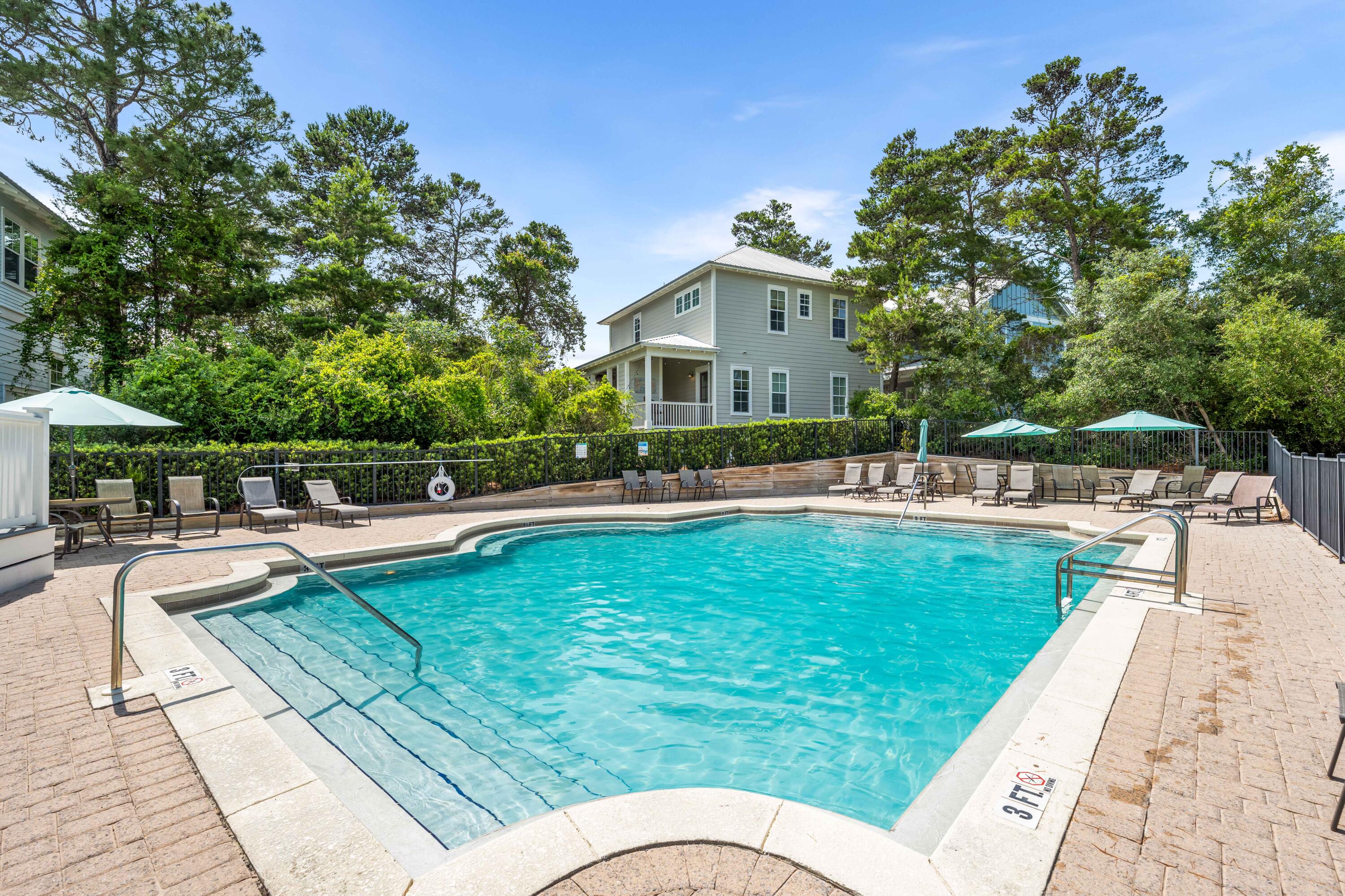 LAKESIDE AT BLUE MOUNTAIN BEACH - Residential