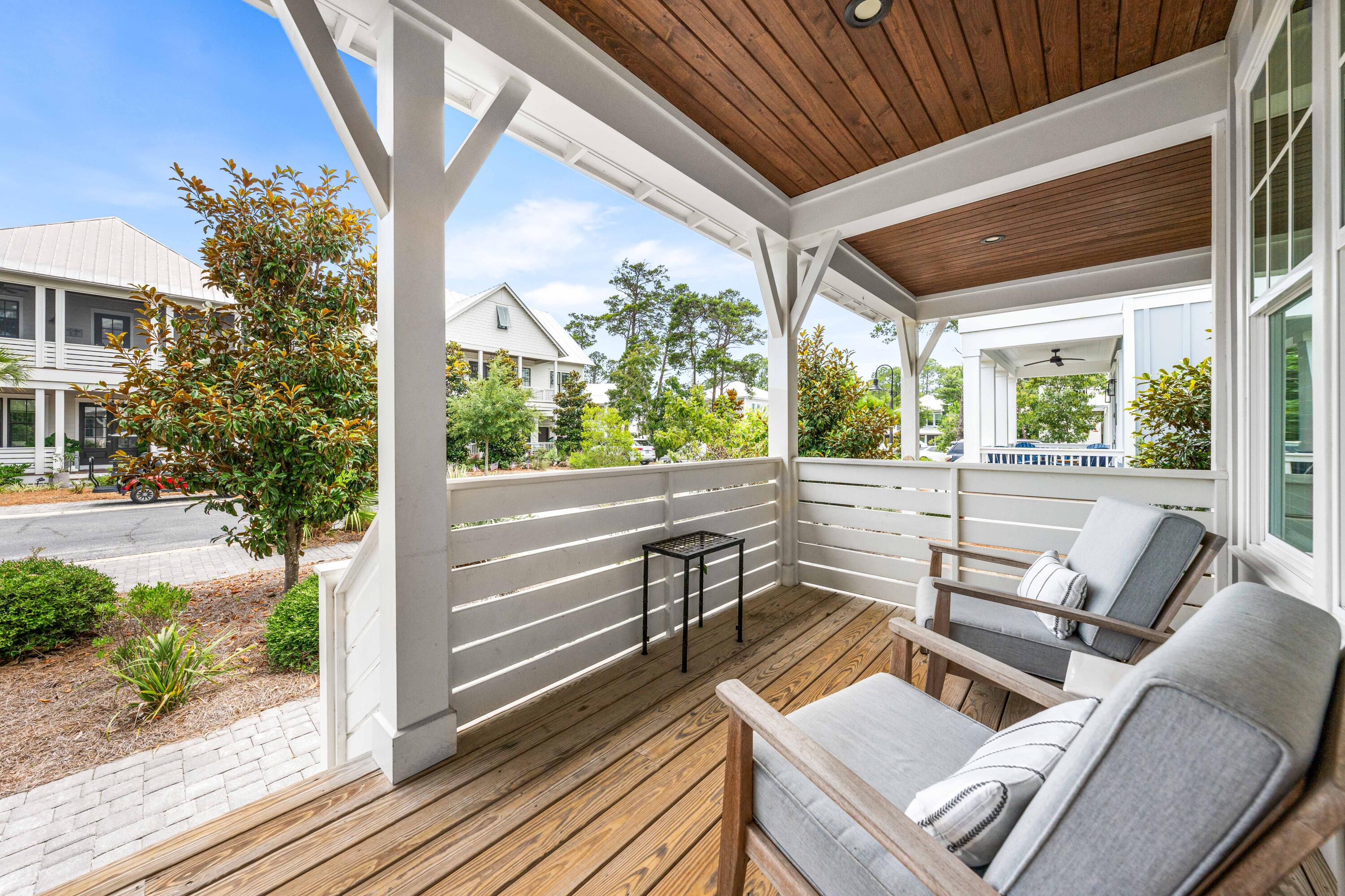 LAKESIDE AT BLUE MOUNTAIN BEACH - Residential
