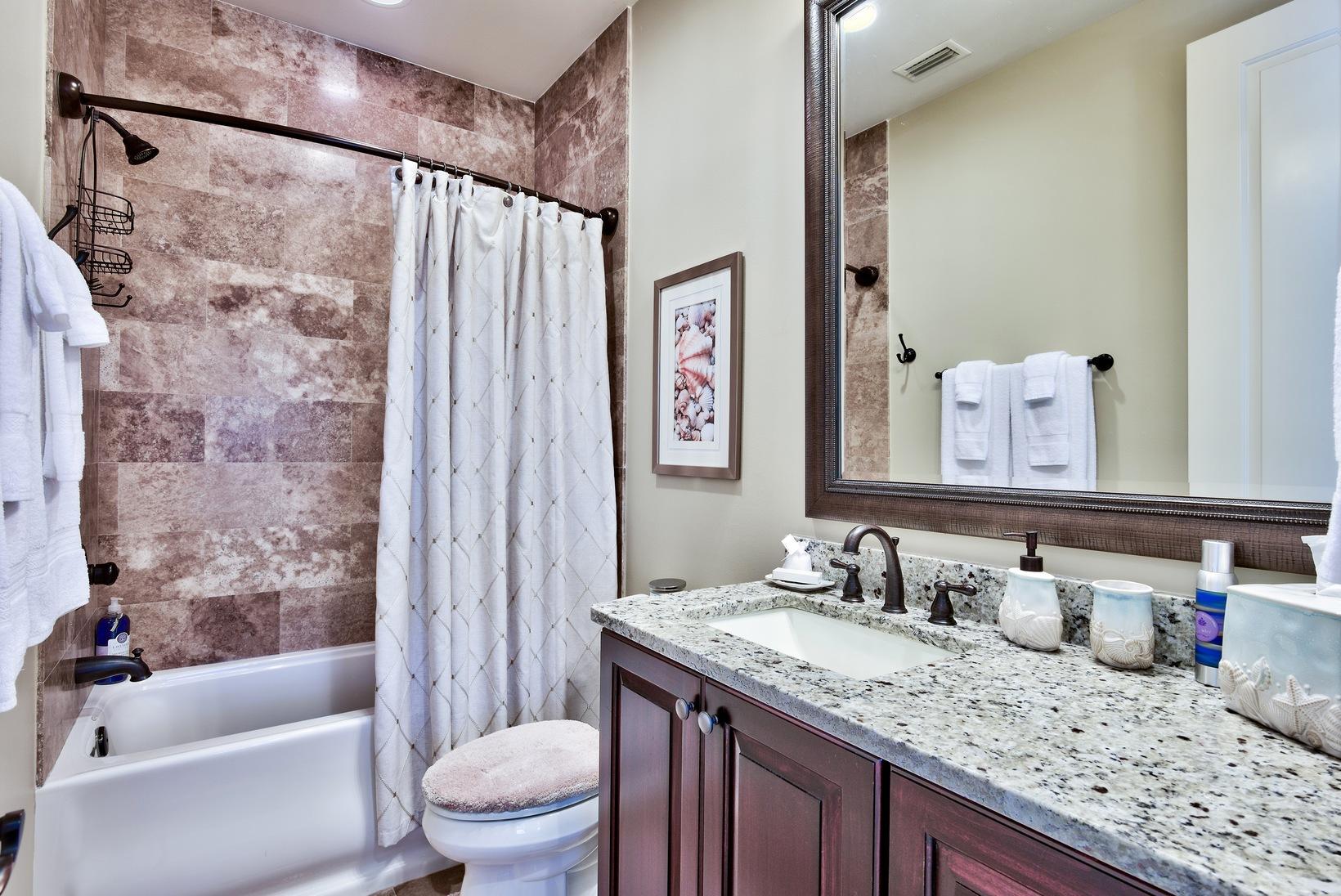 VILLA LAGO - Residential