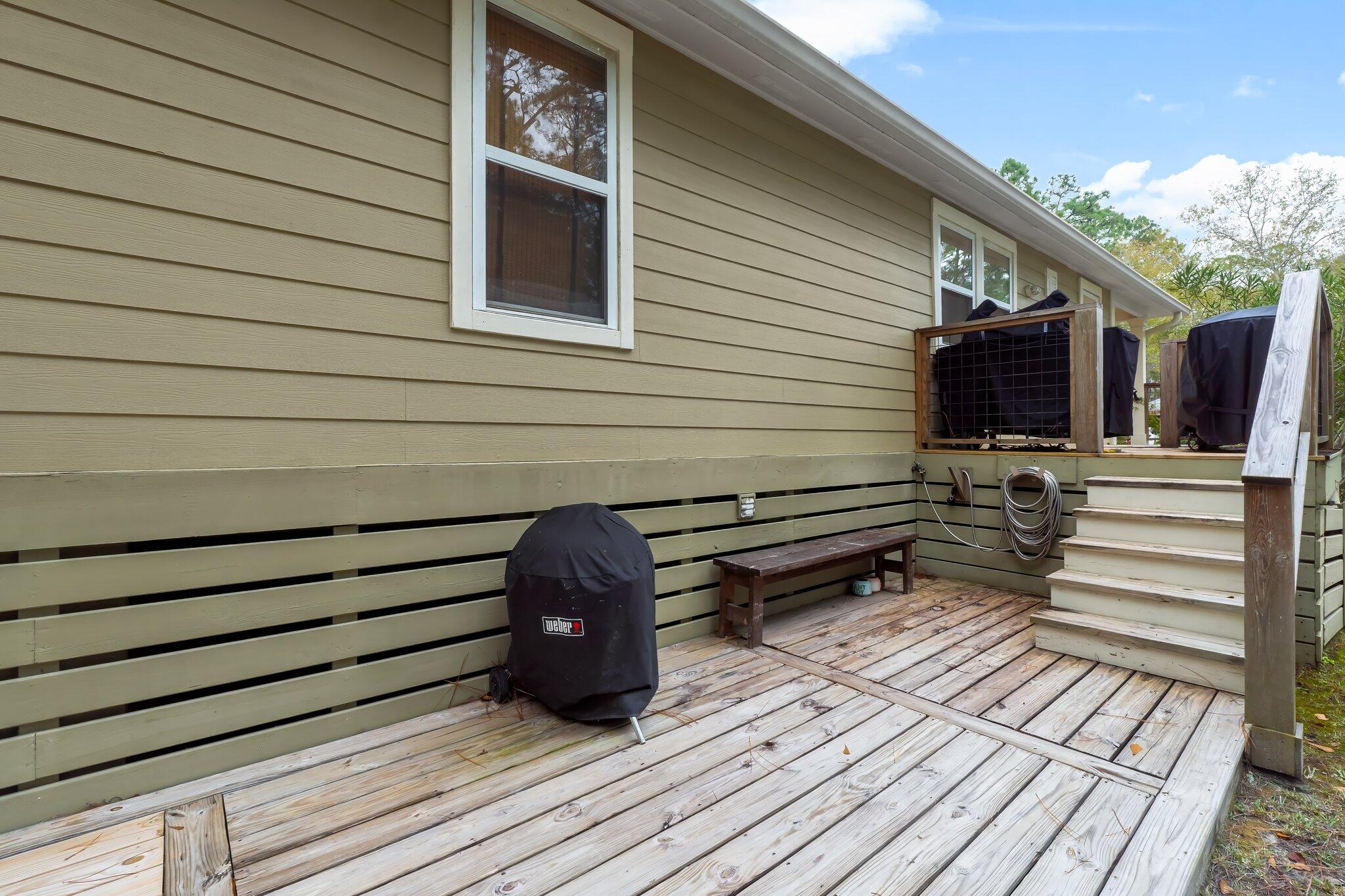 MAGNOLIA BEACH - Residential