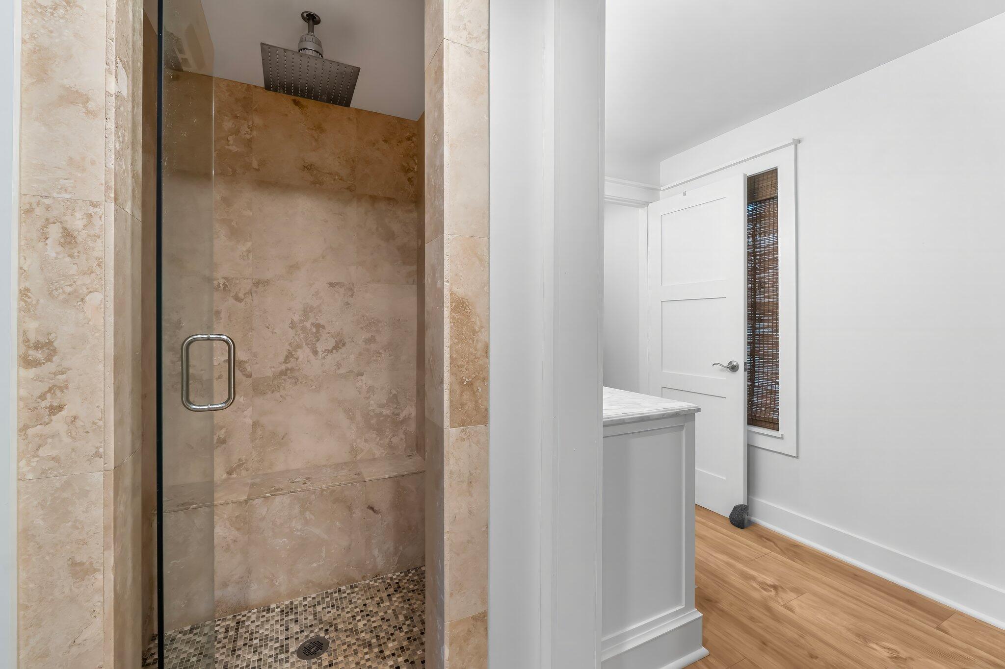 MAGNOLIA BEACH - Residential