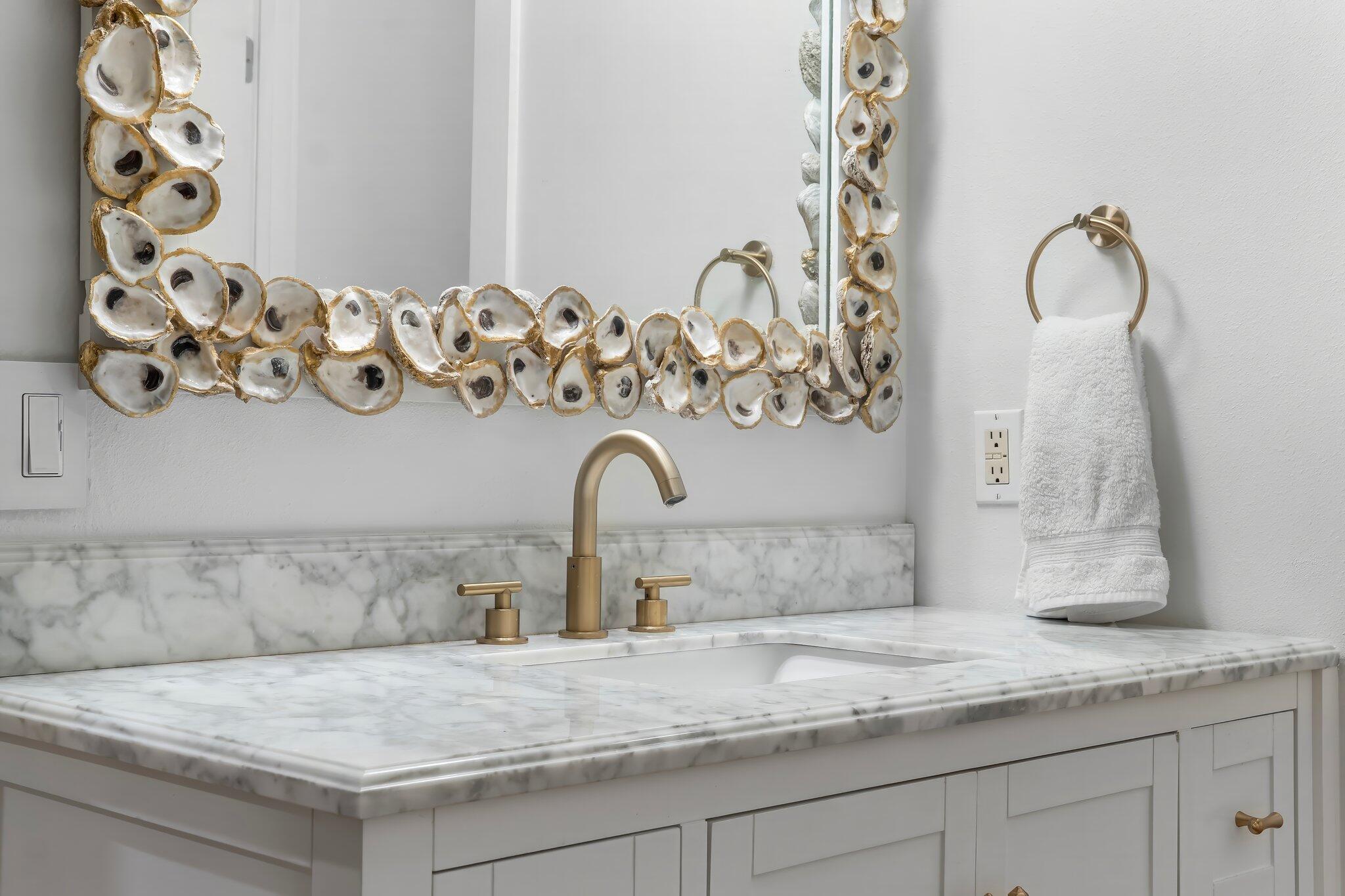 MAGNOLIA BEACH - Residential