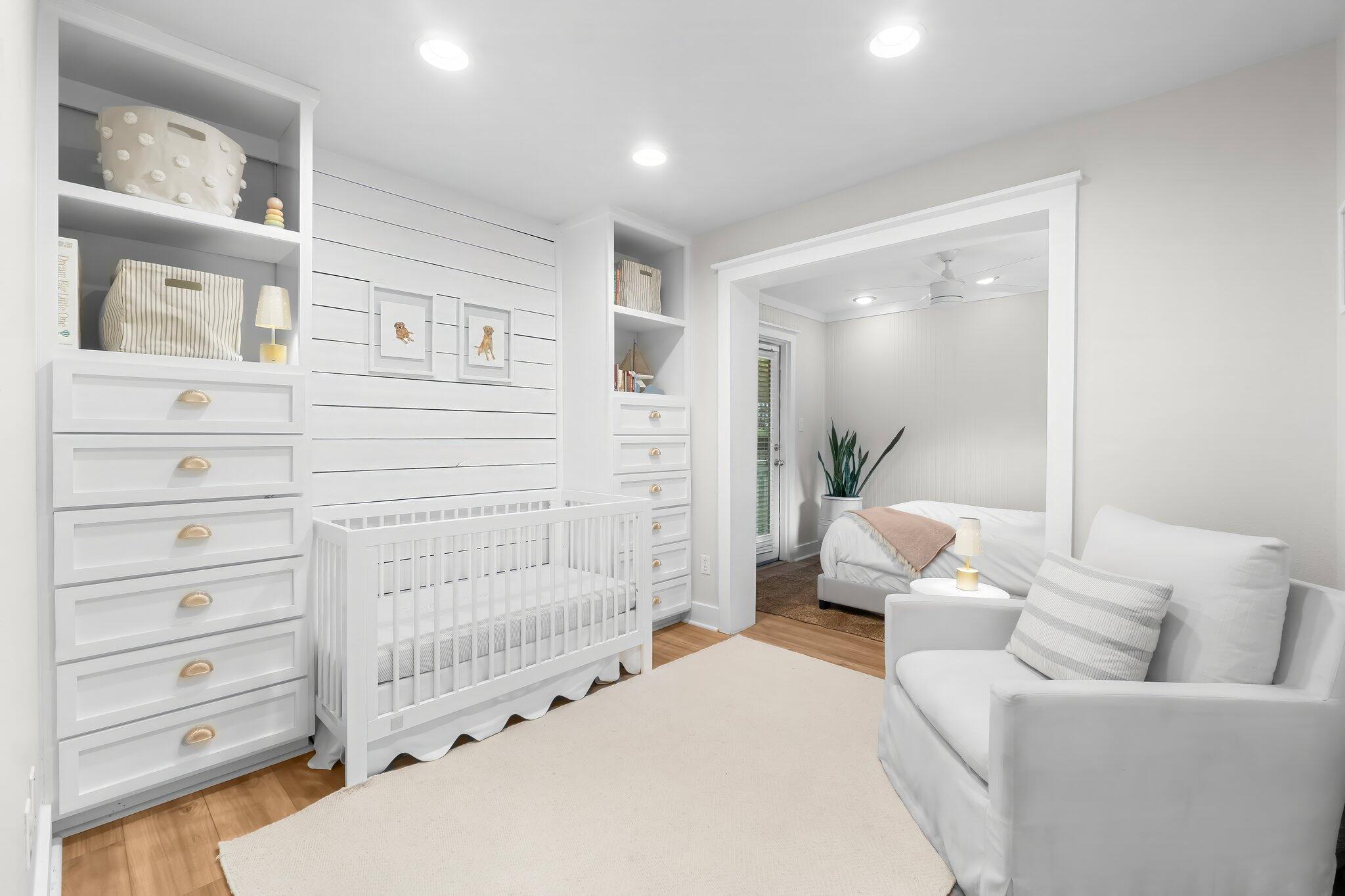 MAGNOLIA BEACH - Residential