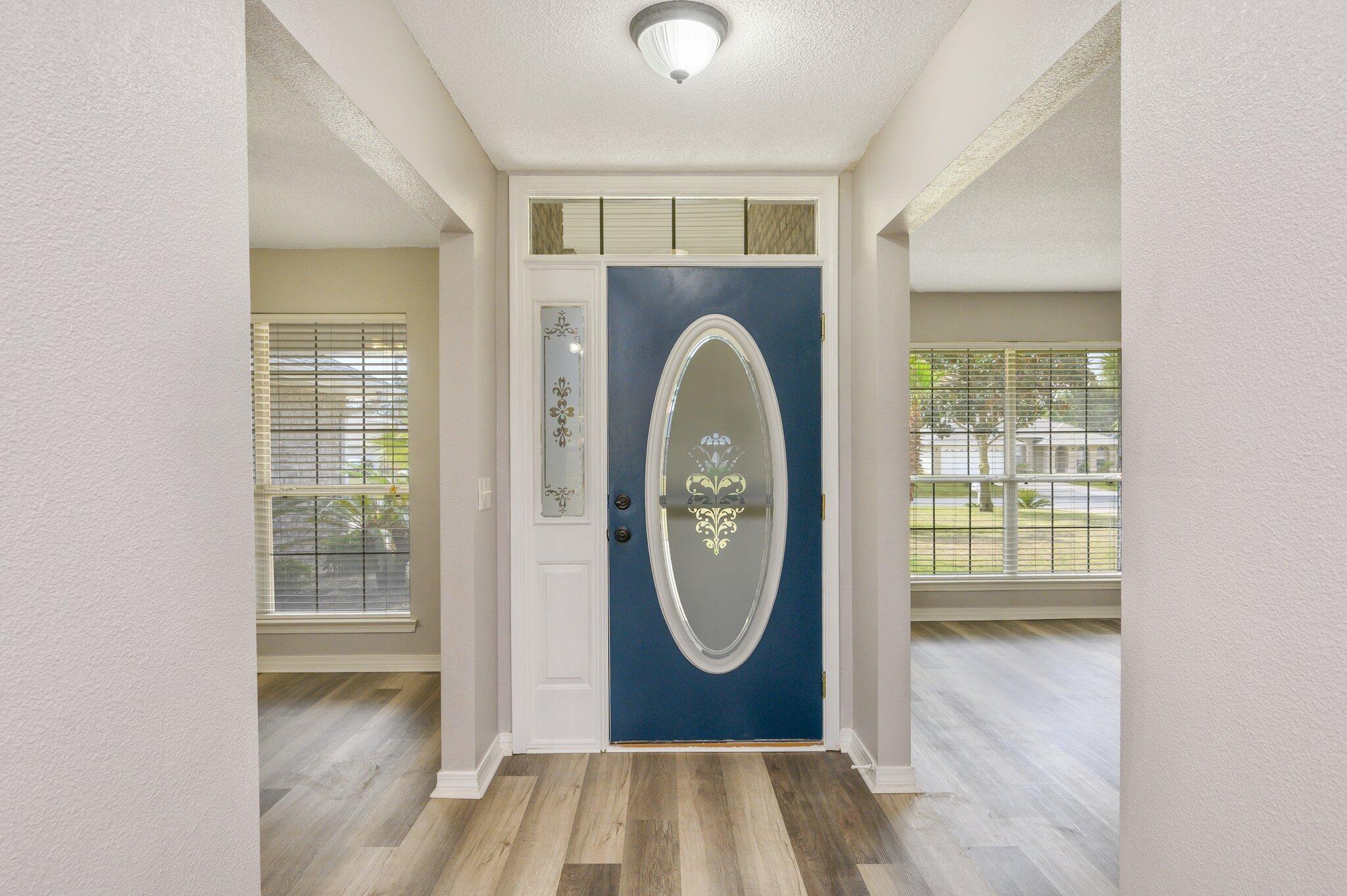 HOLLEY BY THE SEA - Residential