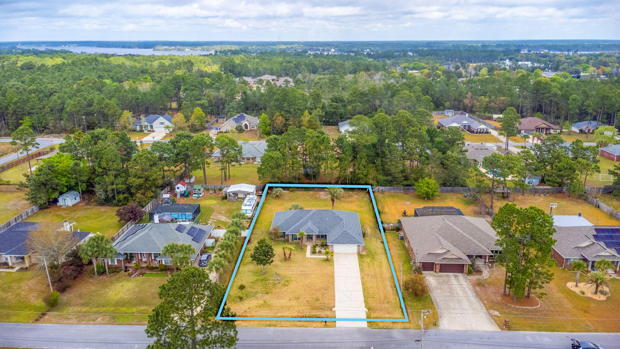 HOLLEY BY THE SEA - Residential