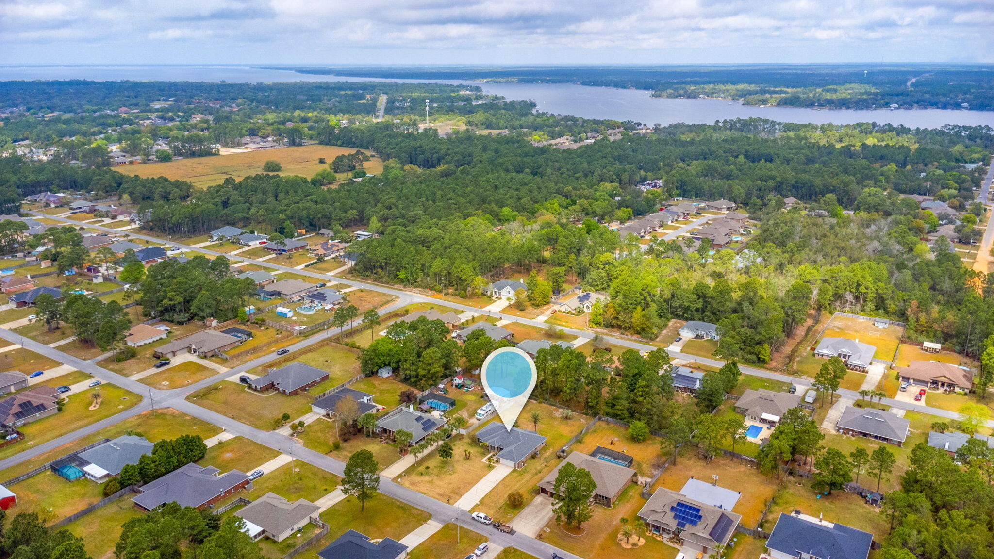 HOLLEY BY THE SEA - Residential