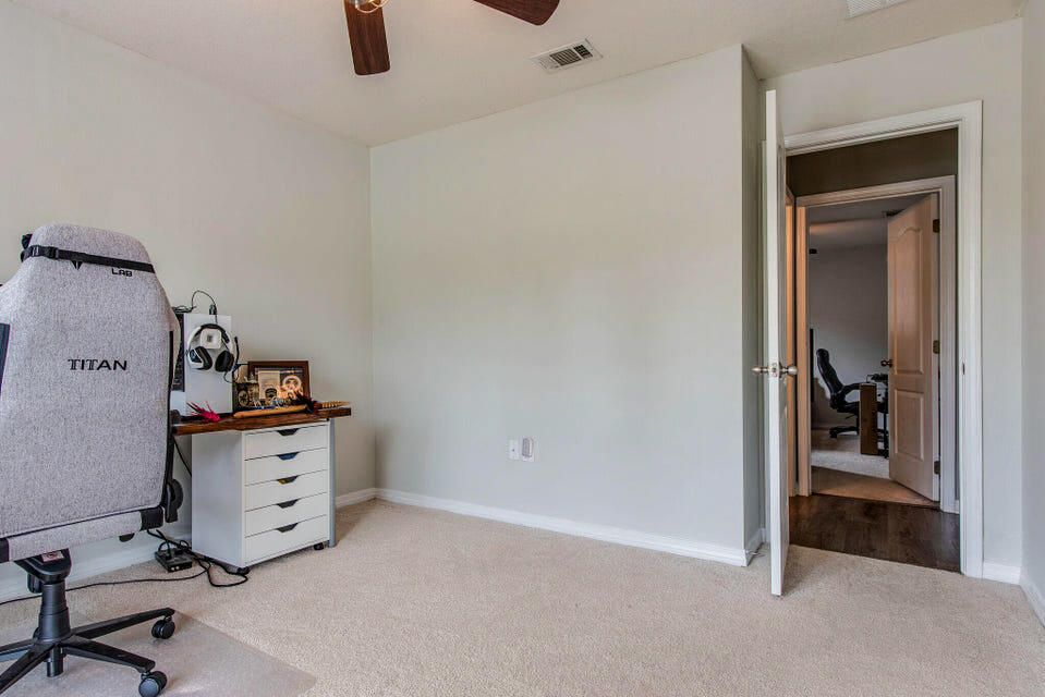 DUNCAN RIDGE - Residential Lease