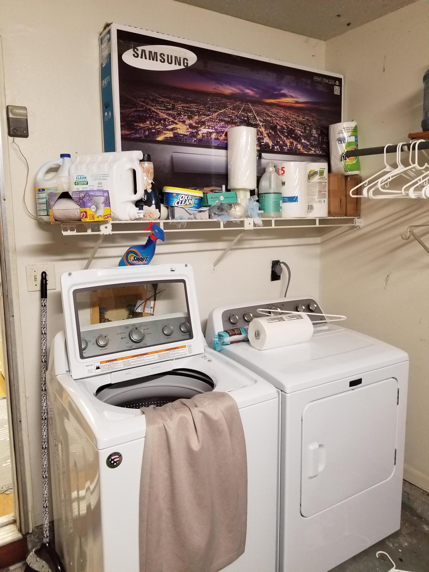 DENTON COURT - Residential