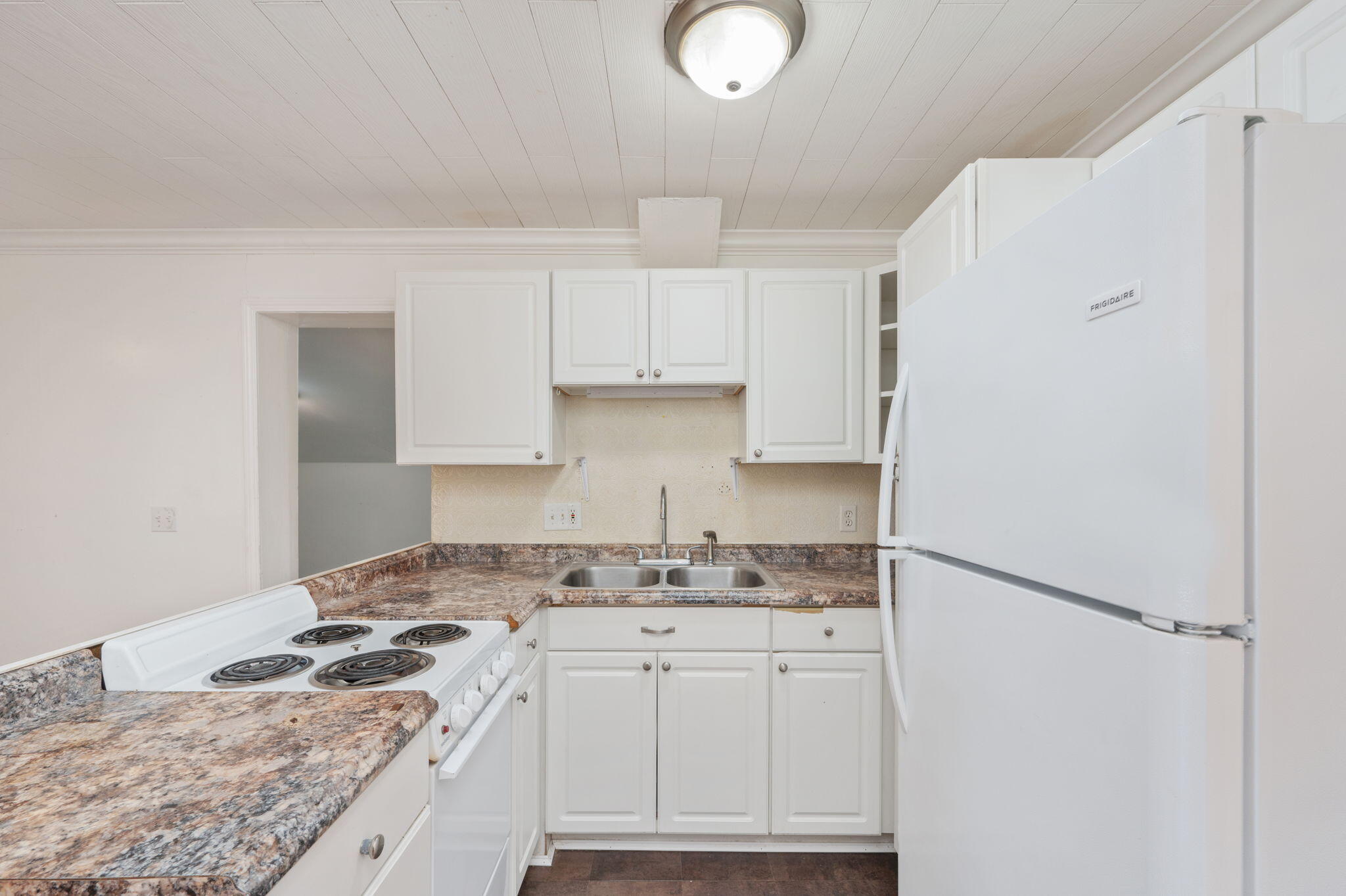 MORRIS ADDN TO CRESTVIEW - Residential