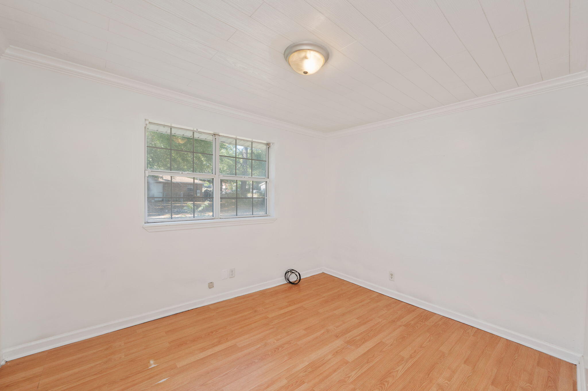 MORRIS ADDN TO CRESTVIEW - Residential