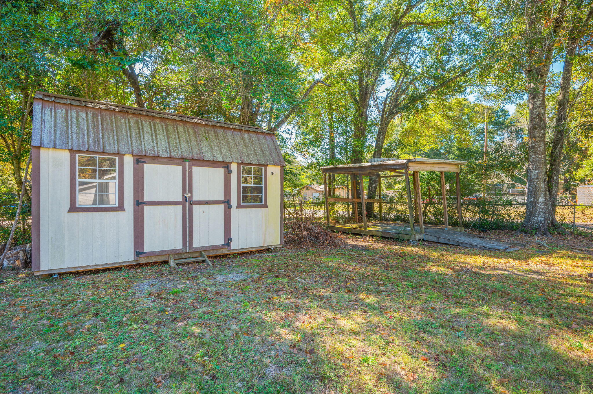 MORRIS ADDN TO CRESTVIEW - Residential