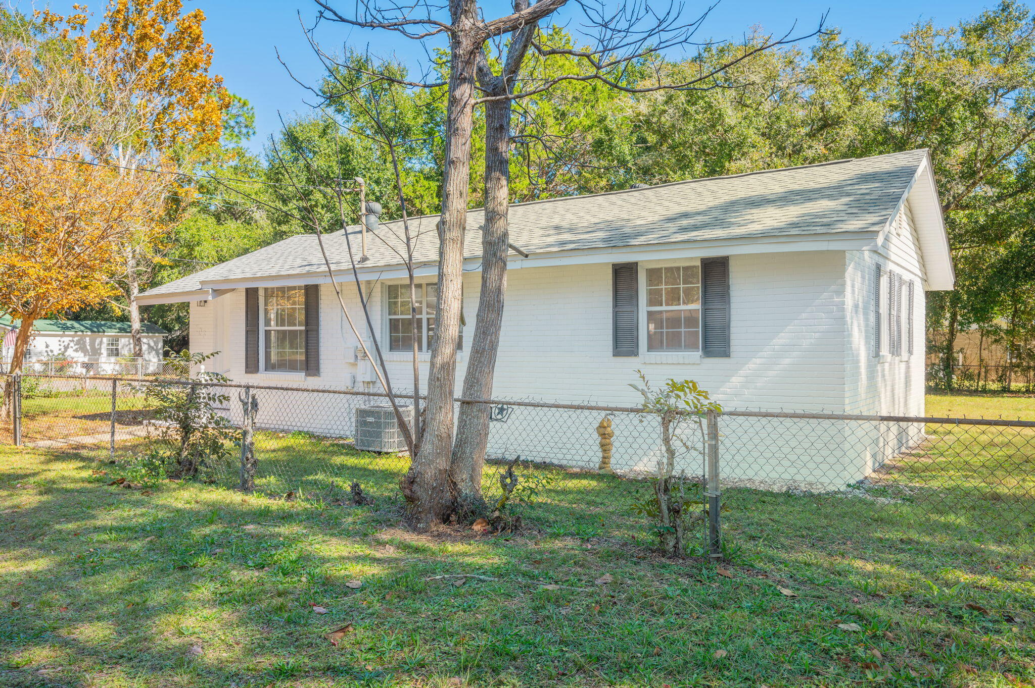 MORRIS ADDN TO CRESTVIEW - Residential