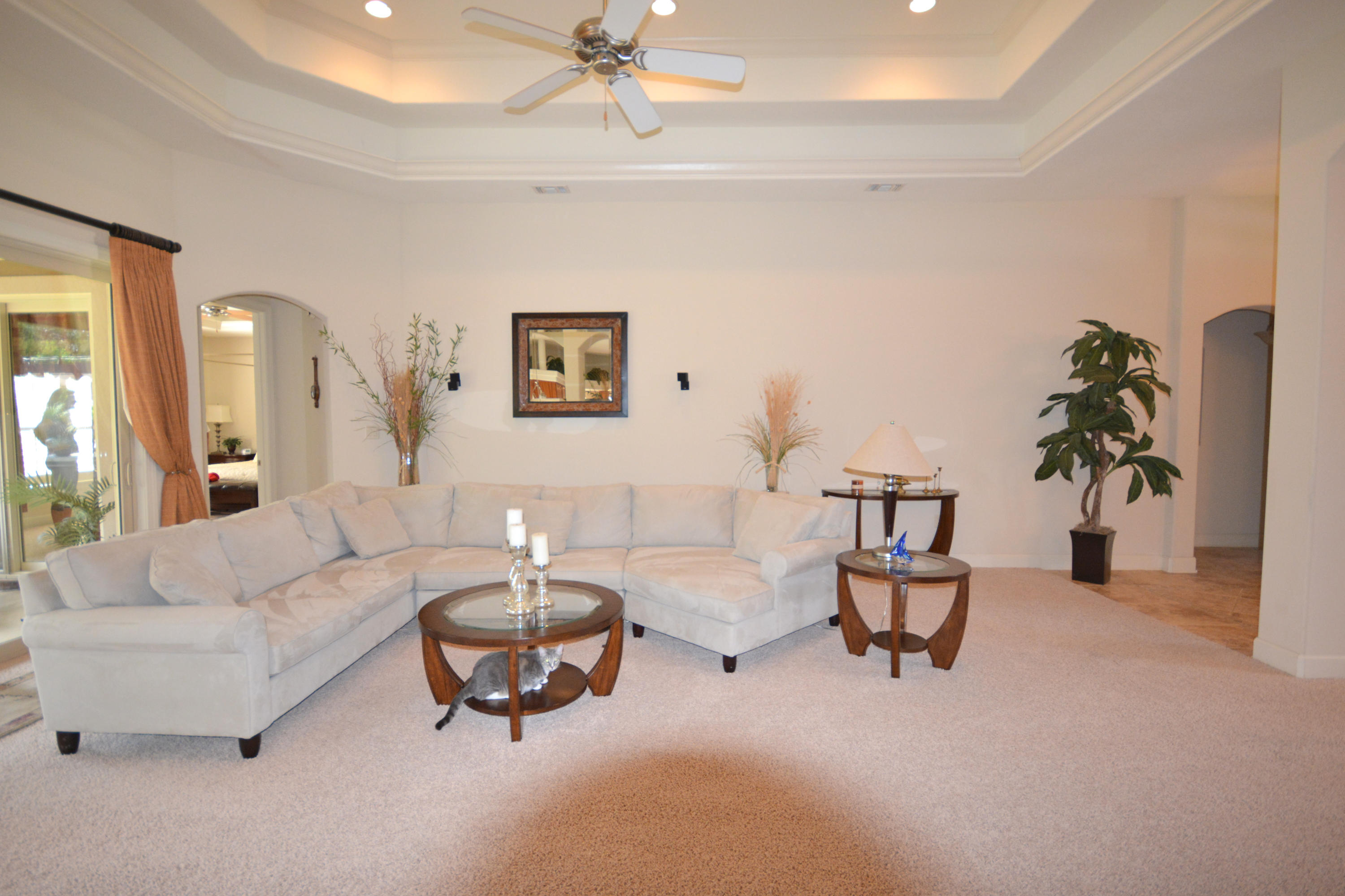 CHARDONNAY ESTATES - Residential