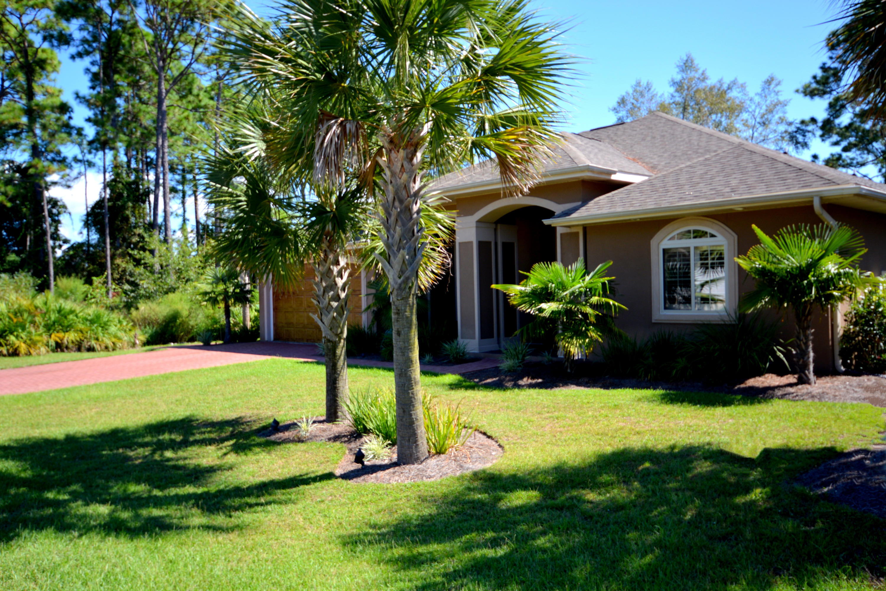 CHARDONNAY ESTATES - Residential