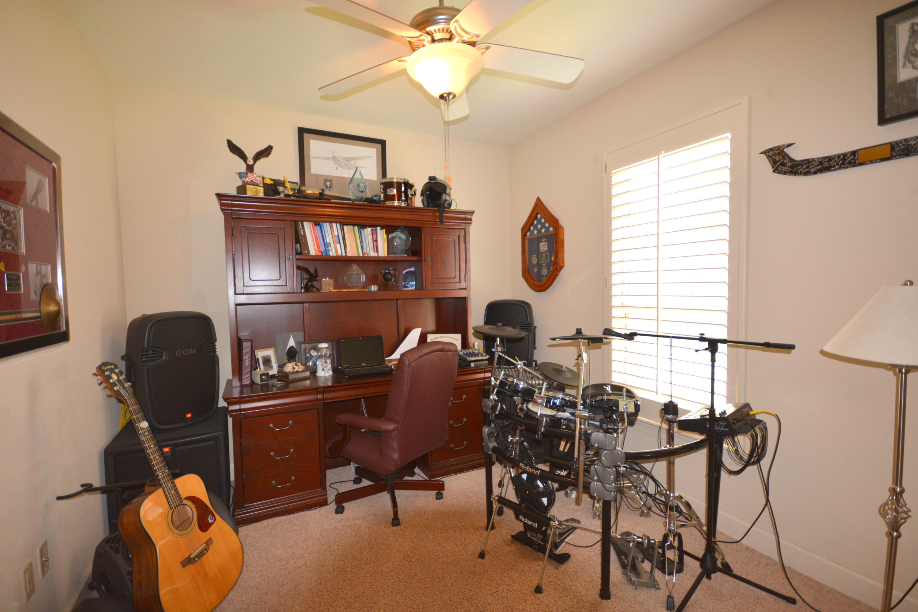 CHARDONNAY ESTATES - Residential