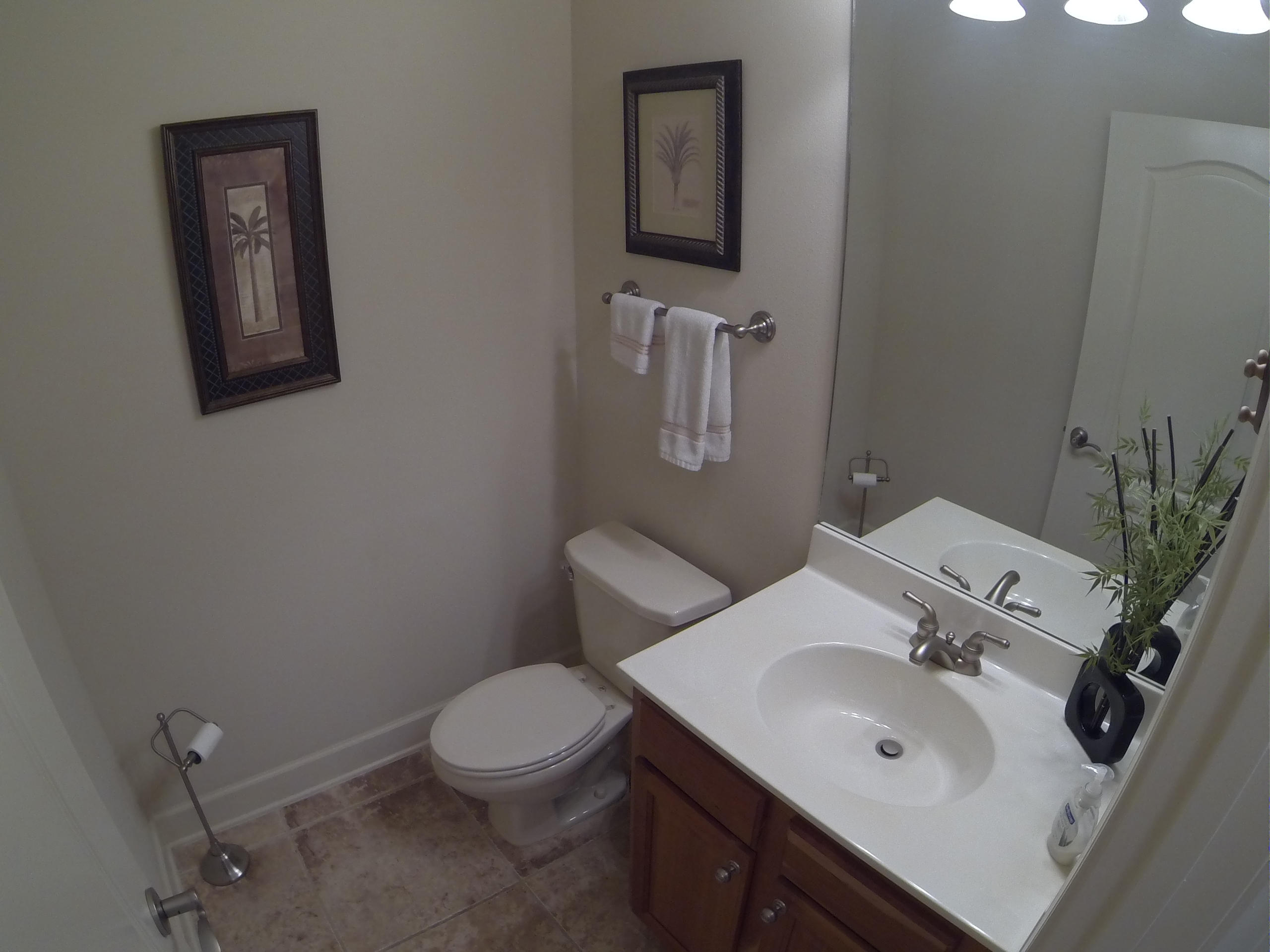 CHARDONNAY ESTATES - Residential