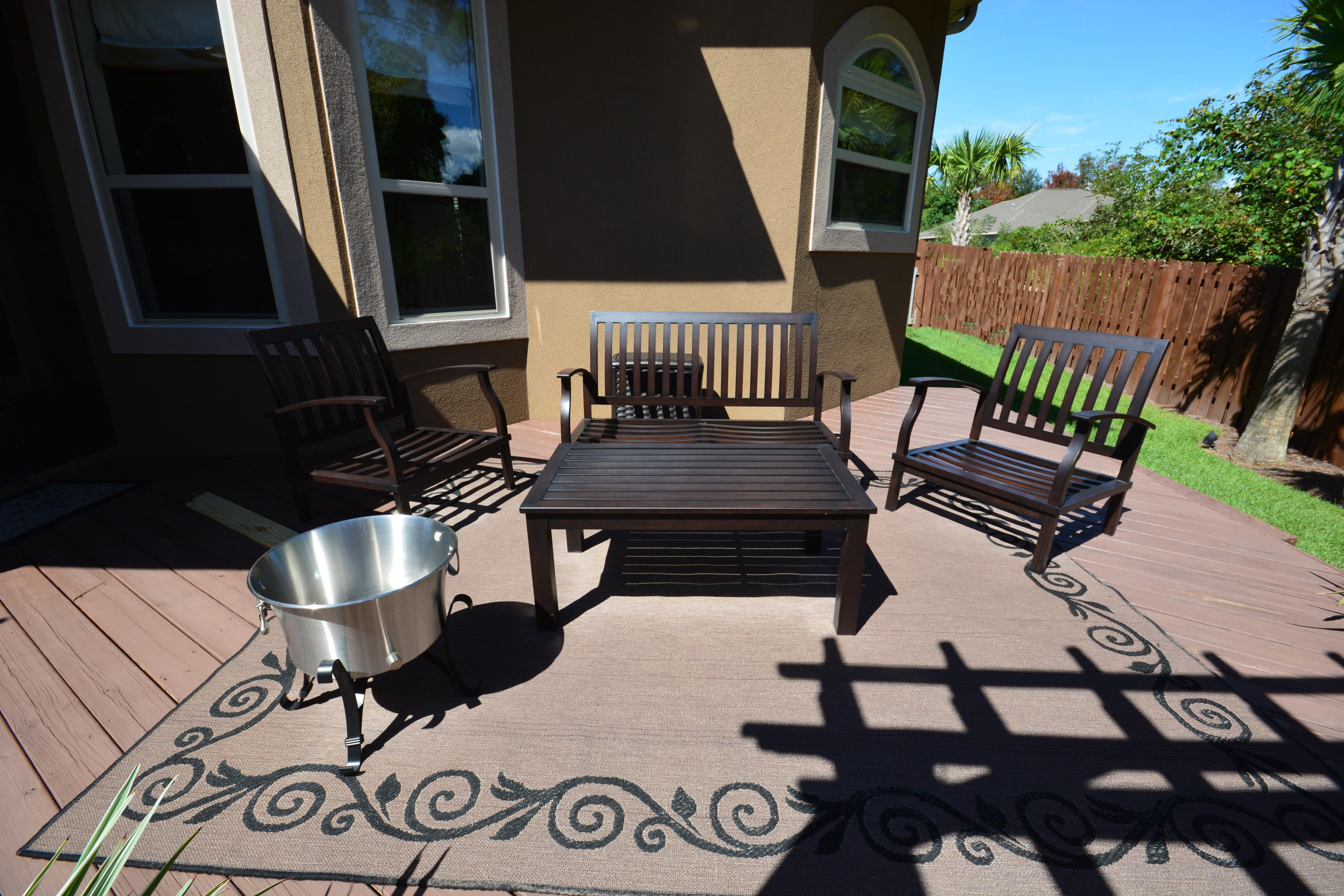 CHARDONNAY ESTATES - Residential