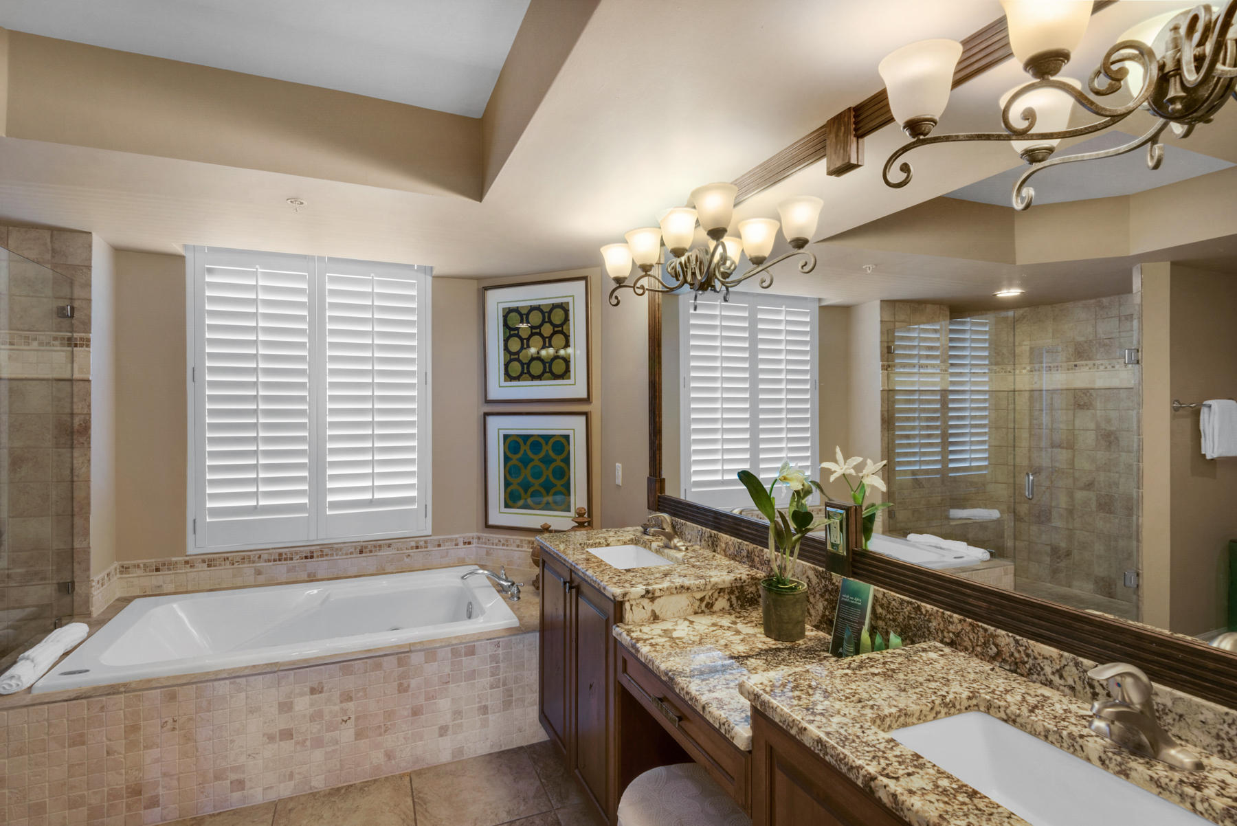 ST. MAARTEN AT SILVER SHELLS - Residential