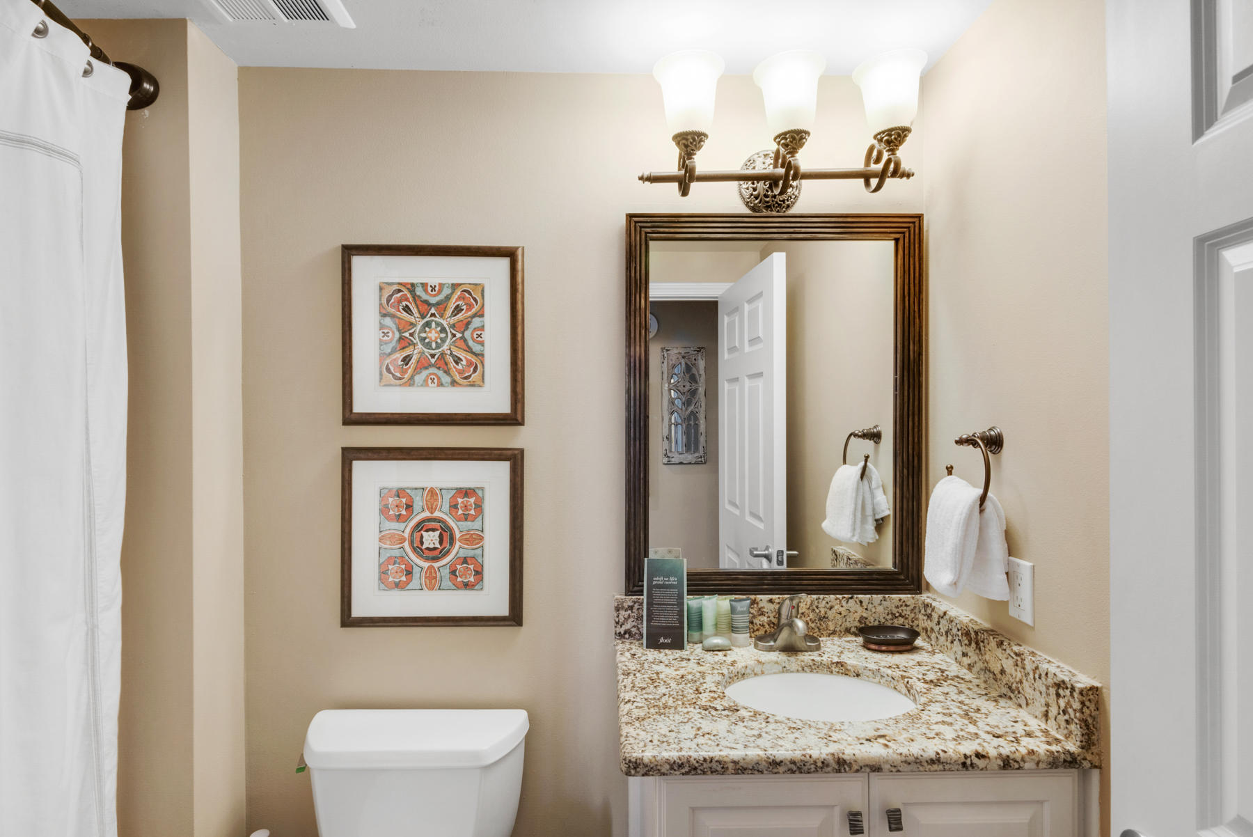 ST. MAARTEN AT SILVER SHELLS - Residential