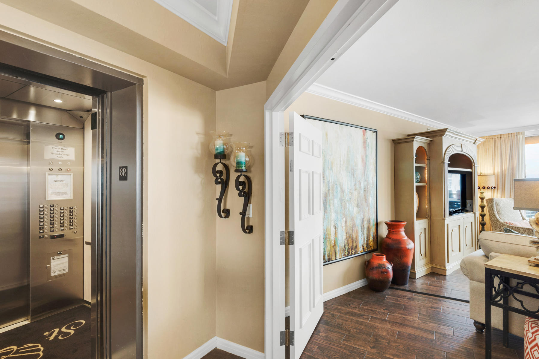 ST. MAARTEN AT SILVER SHELLS - Residential