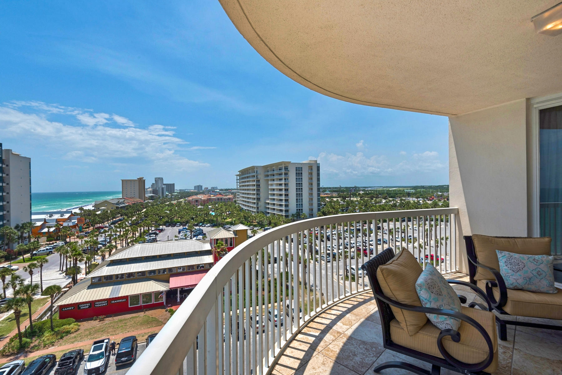 ST. MAARTEN AT SILVER SHELLS - Residential