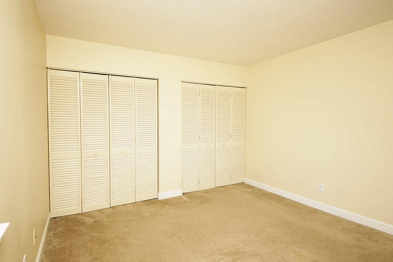 FINISTERRA CONDO - Residential