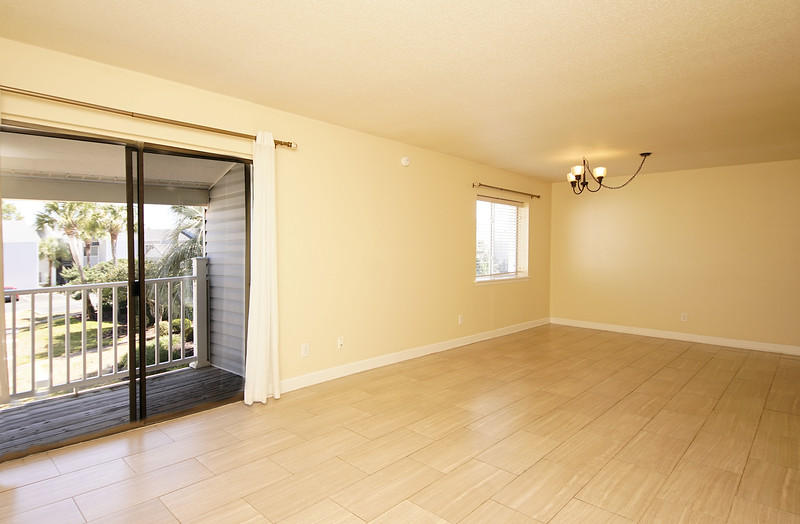 FINISTERRA CONDO - Residential