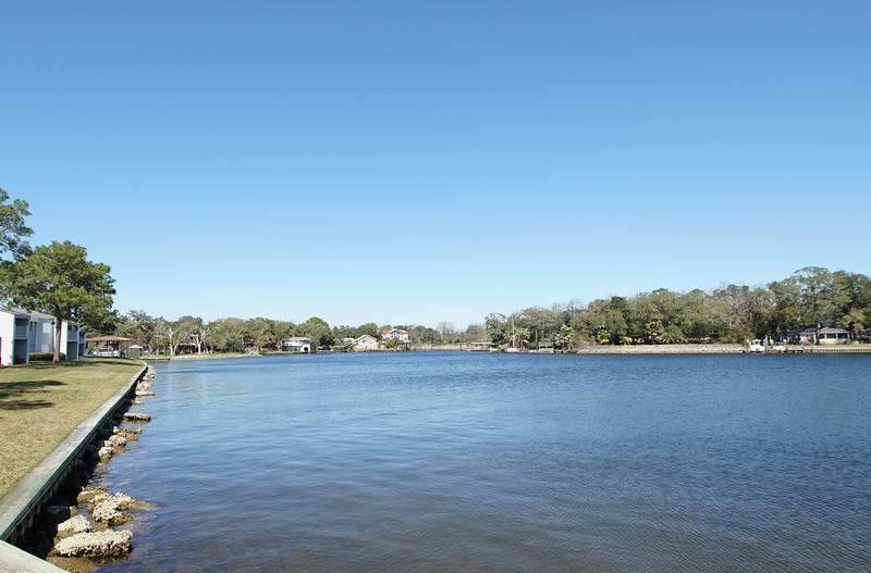 FINISTERRA CONDO - Residential