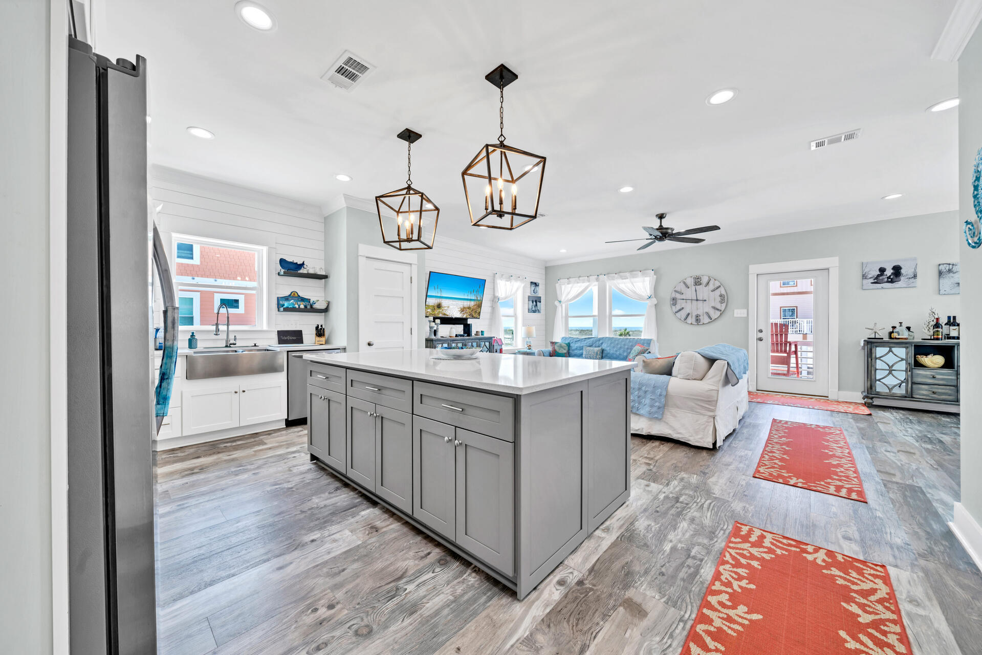 NO RECORDED SUBDIVISION - Residential