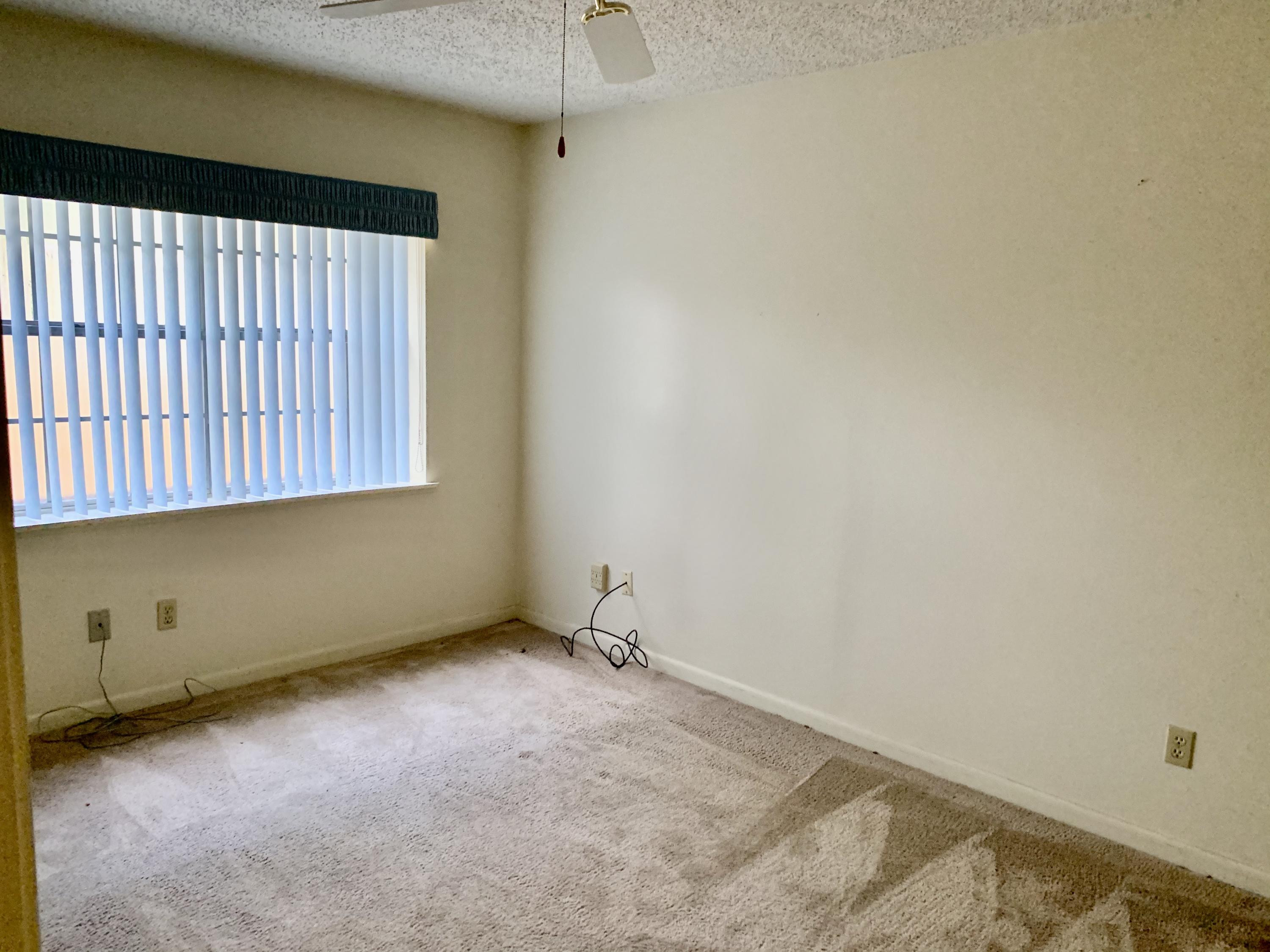 PINEWOOD ESTATES - Residential