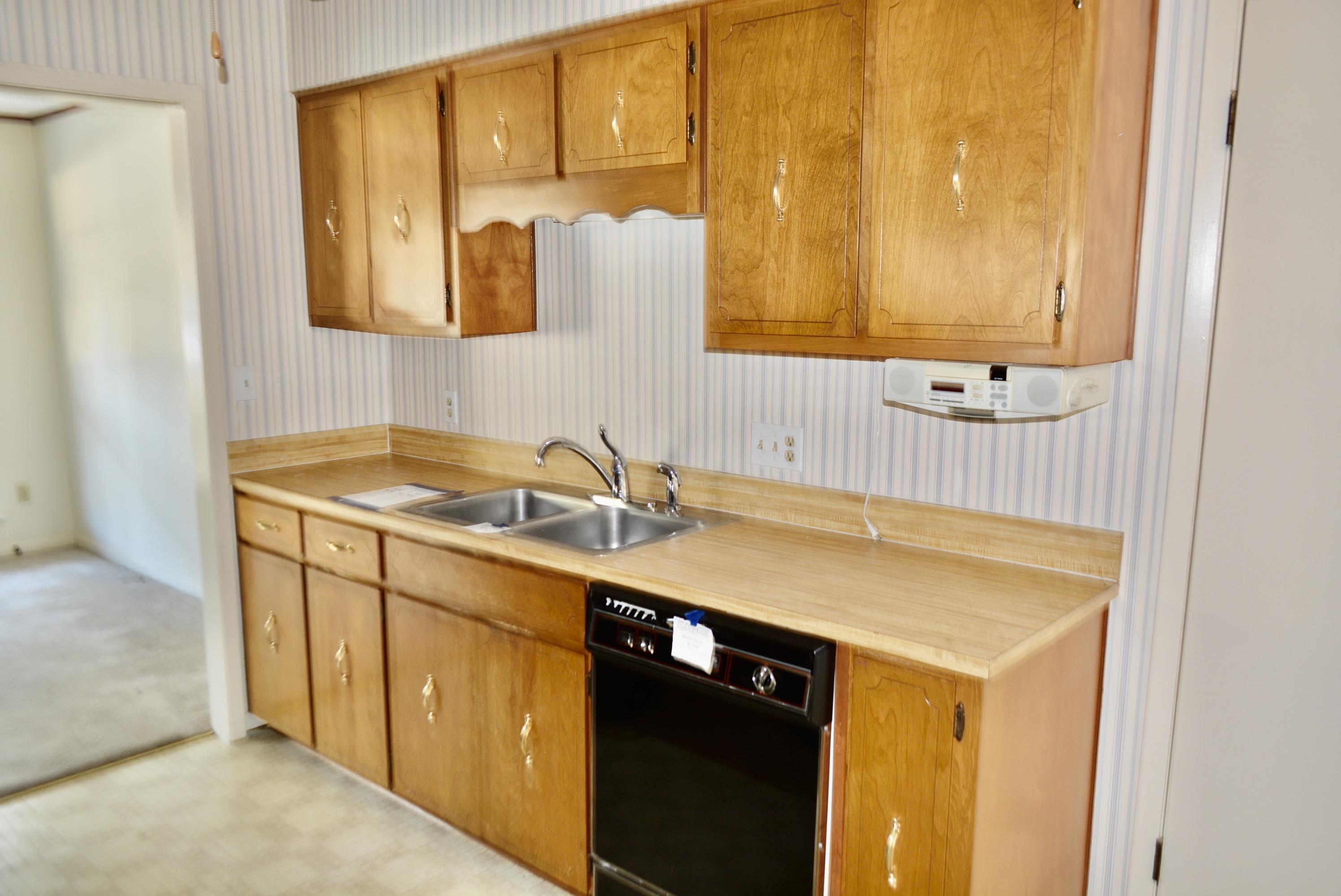 PINEWOOD ESTATES - Residential