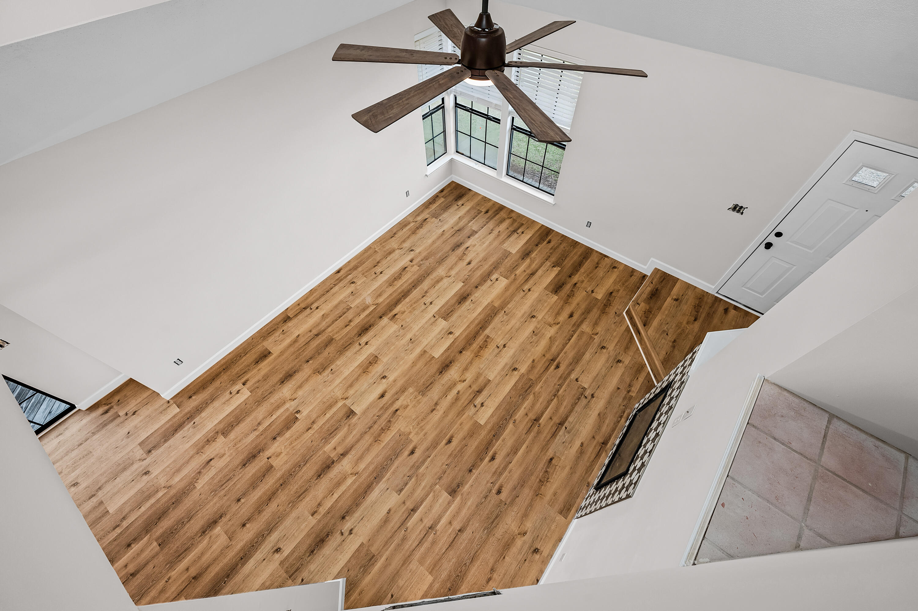 CROSSWINDS LANDING - Residential Lease