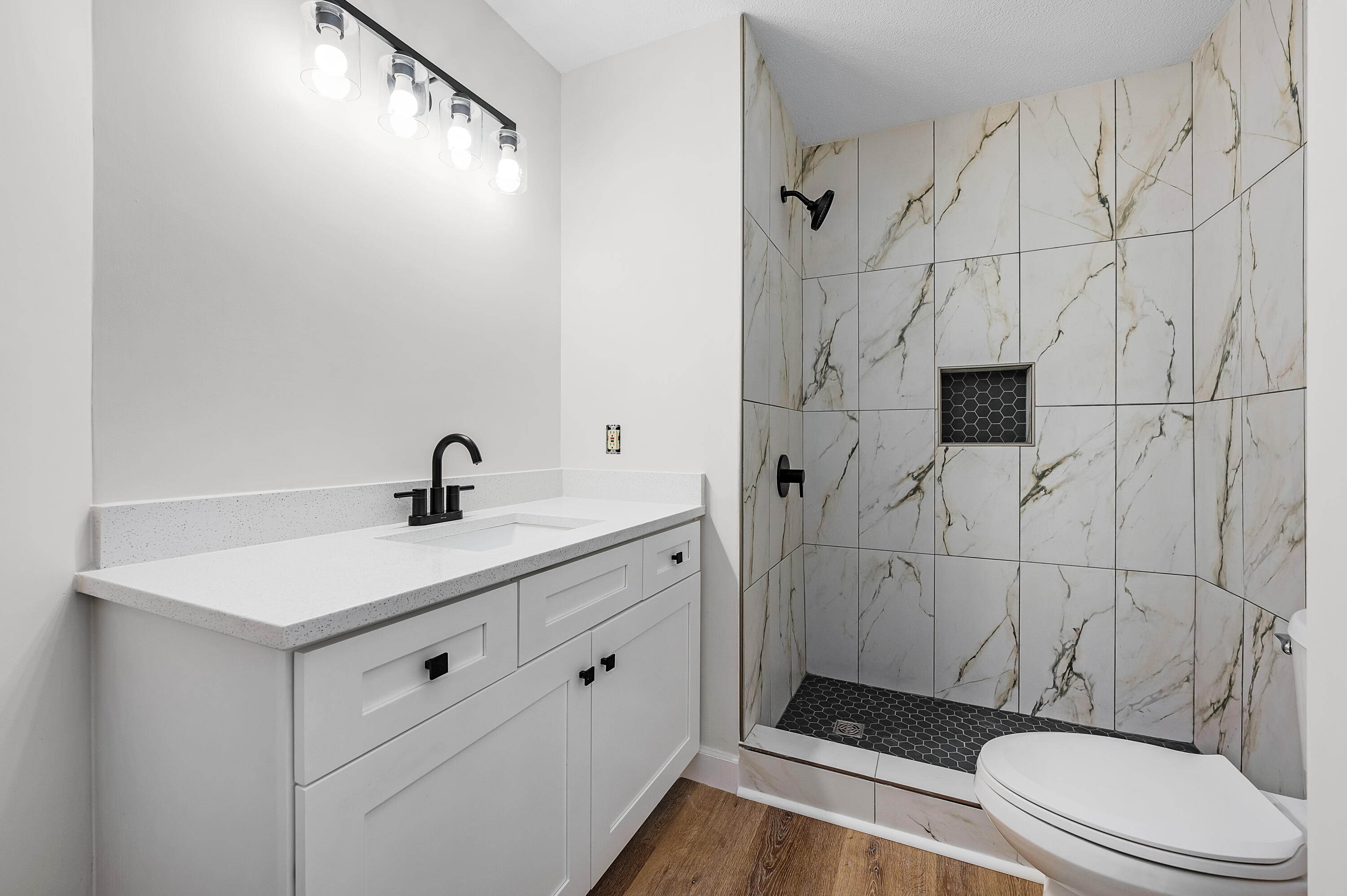 CROSSWINDS LANDING - Residential Lease