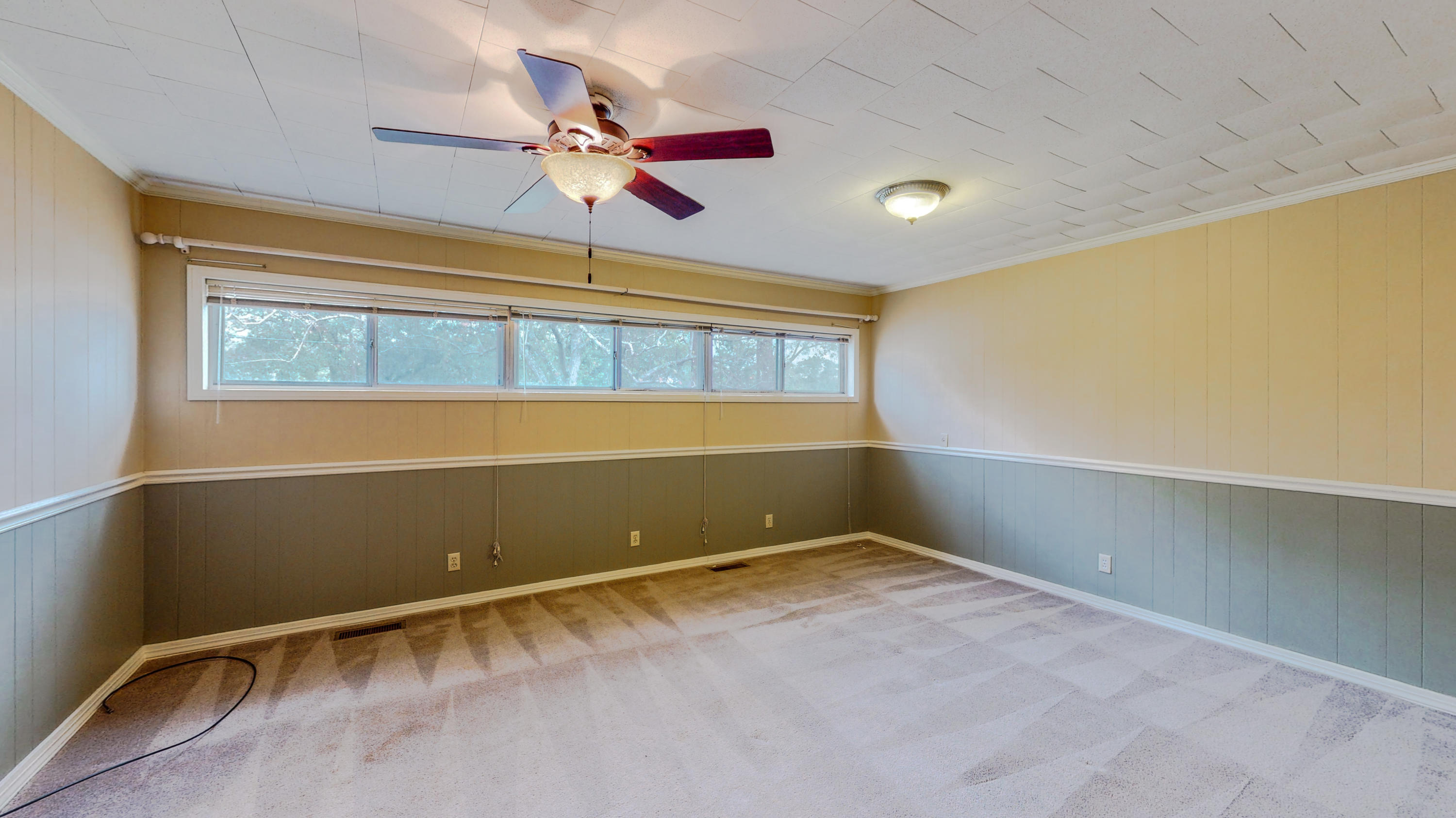 NO RECORDED SUBDIVISION - Residential