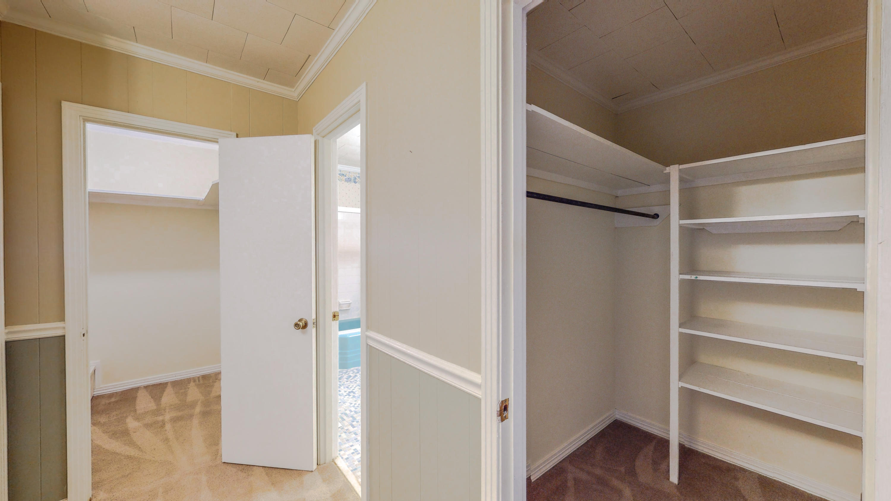 NO RECORDED SUBDIVISION - Residential