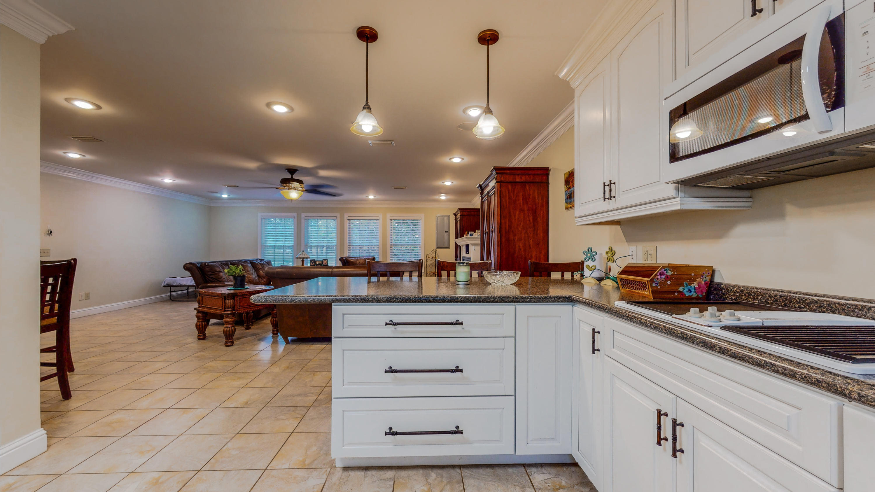 NO RECORDED SUBDIVISION - Residential