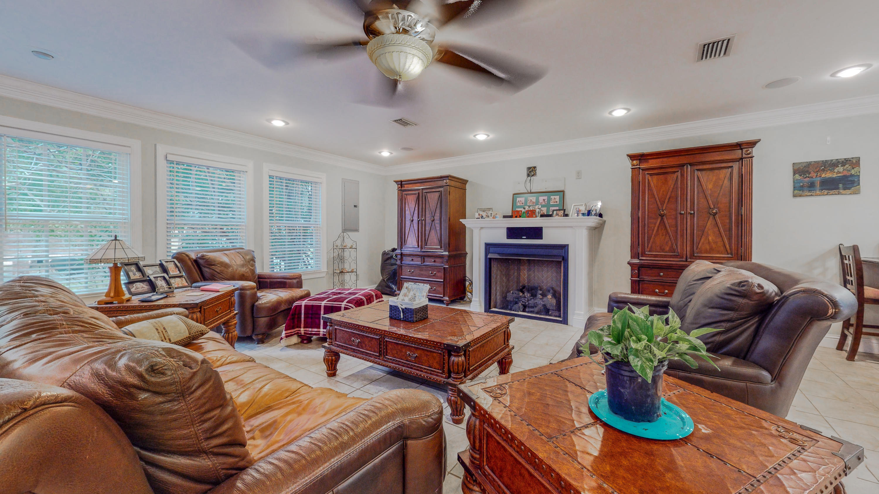 NO RECORDED SUBDIVISION - Residential