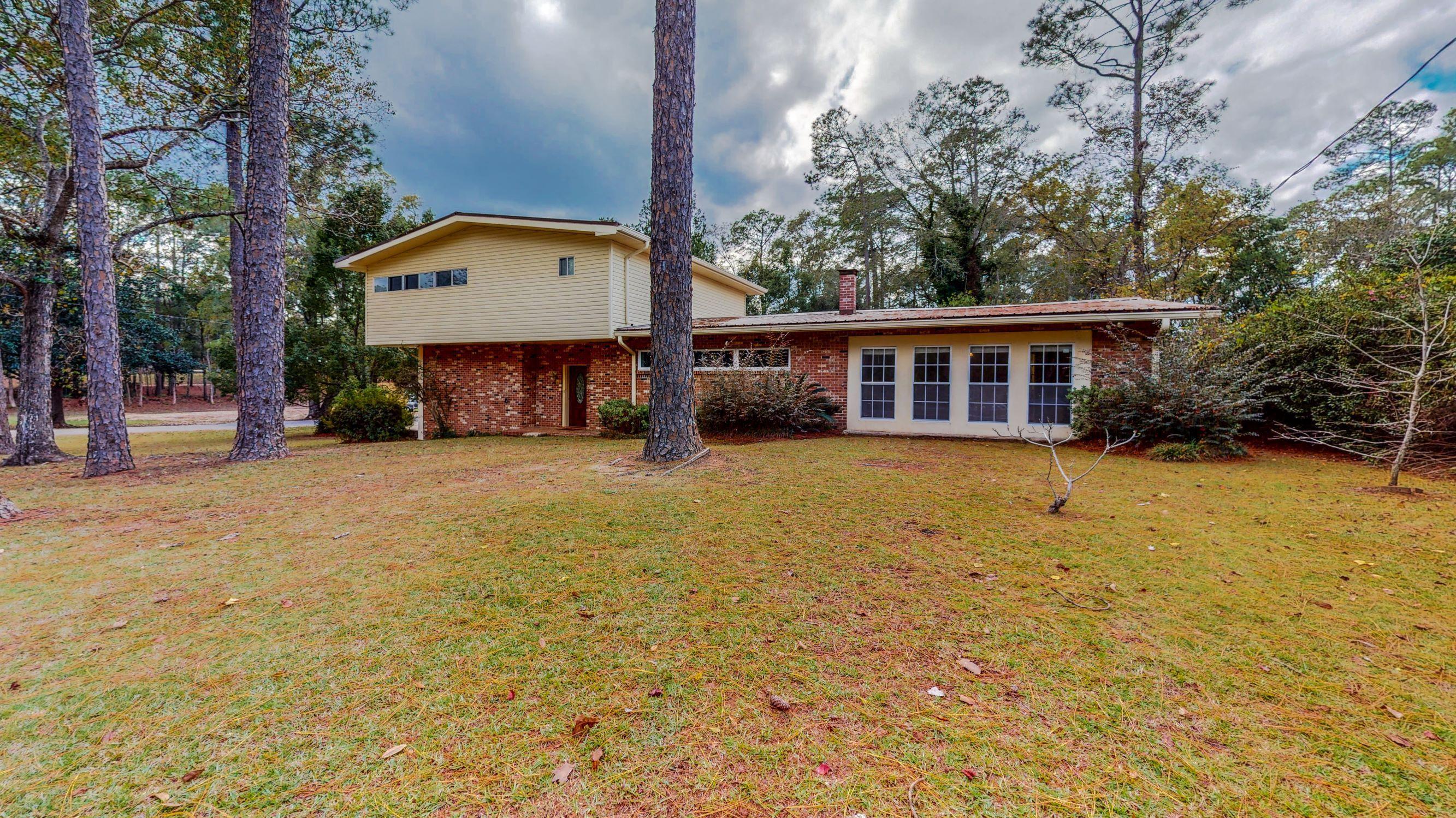 NO RECORDED SUBDIVISION - Residential