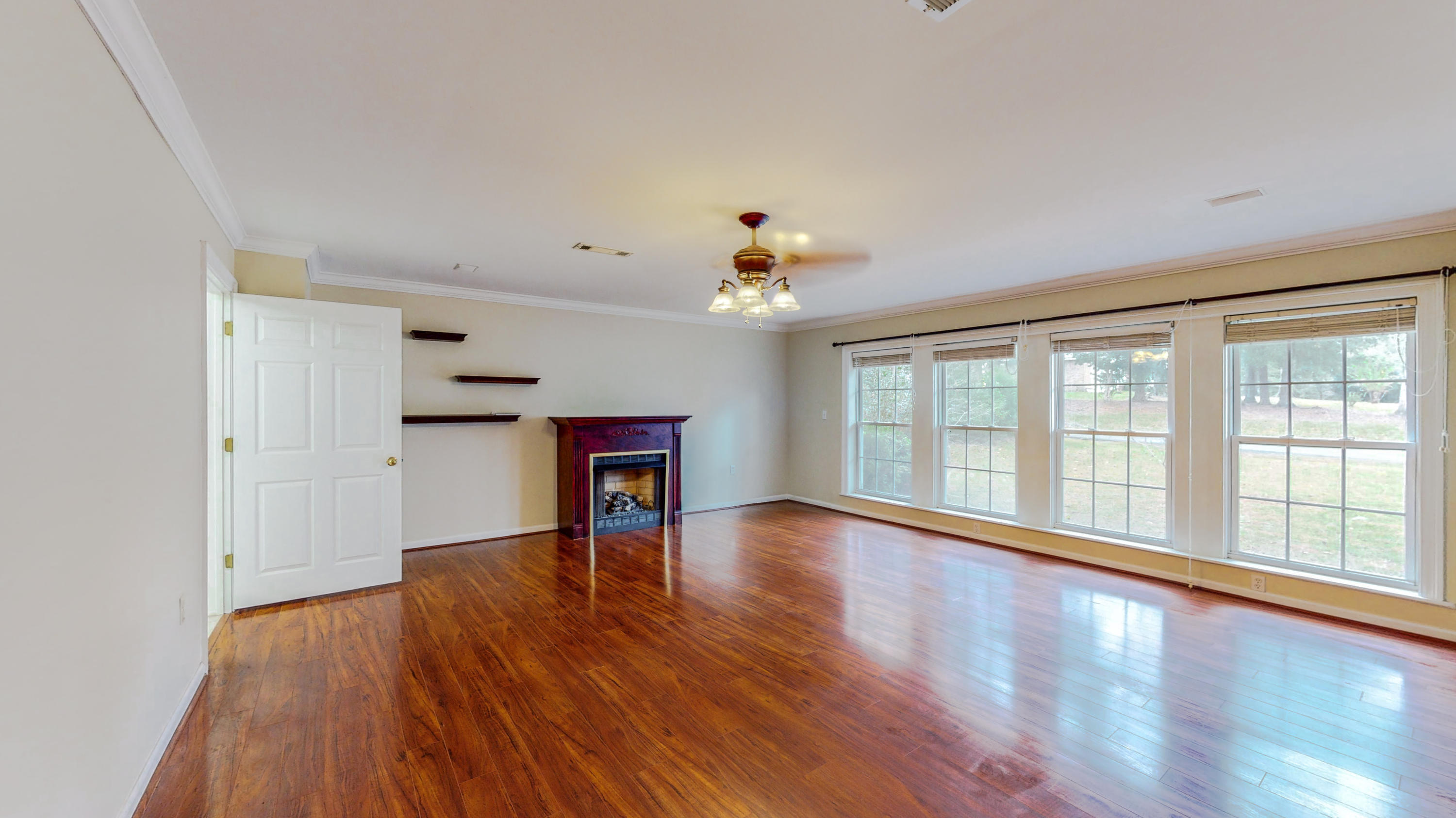 NO RECORDED SUBDIVISION - Residential