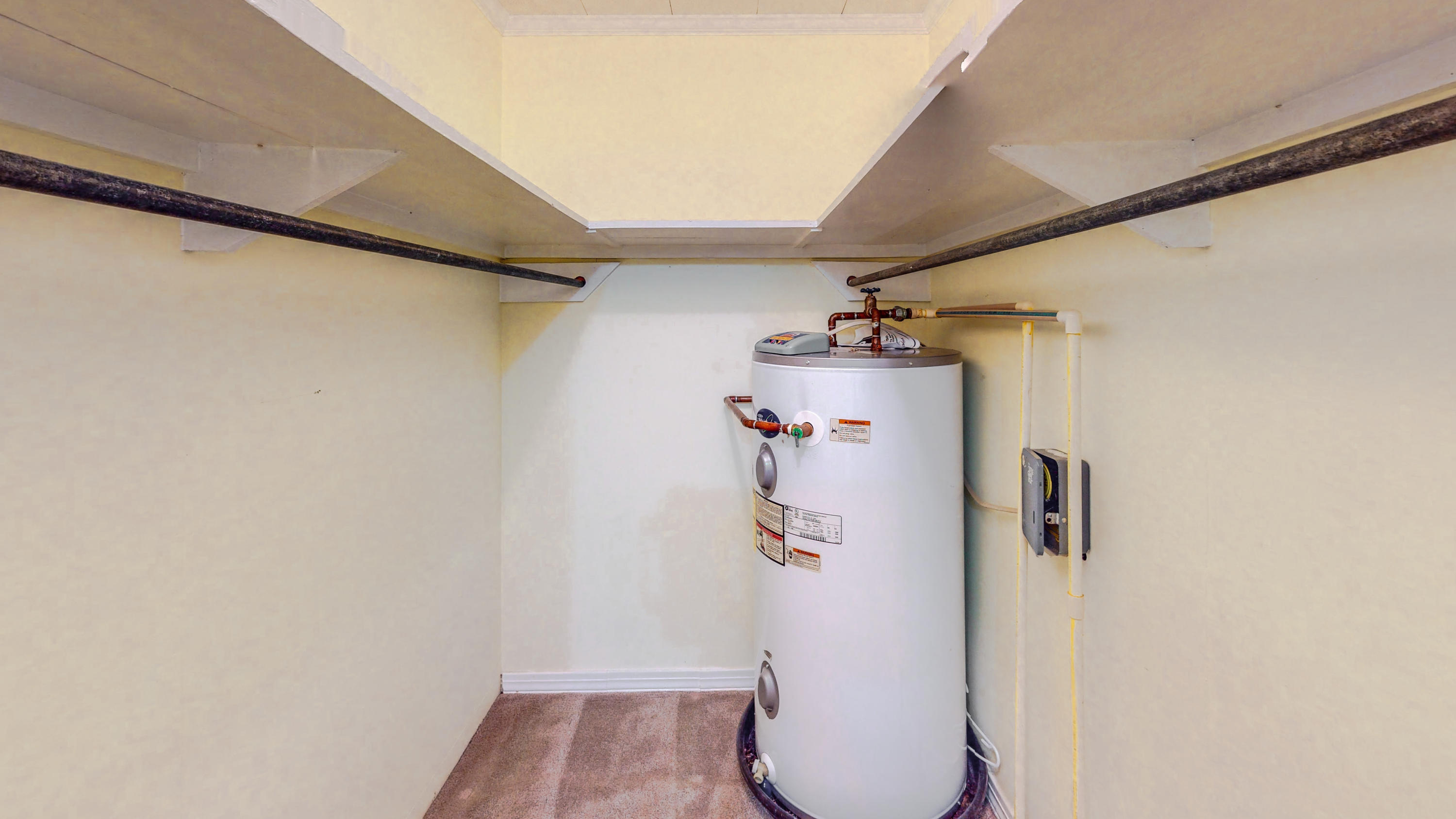 NO RECORDED SUBDIVISION - Residential