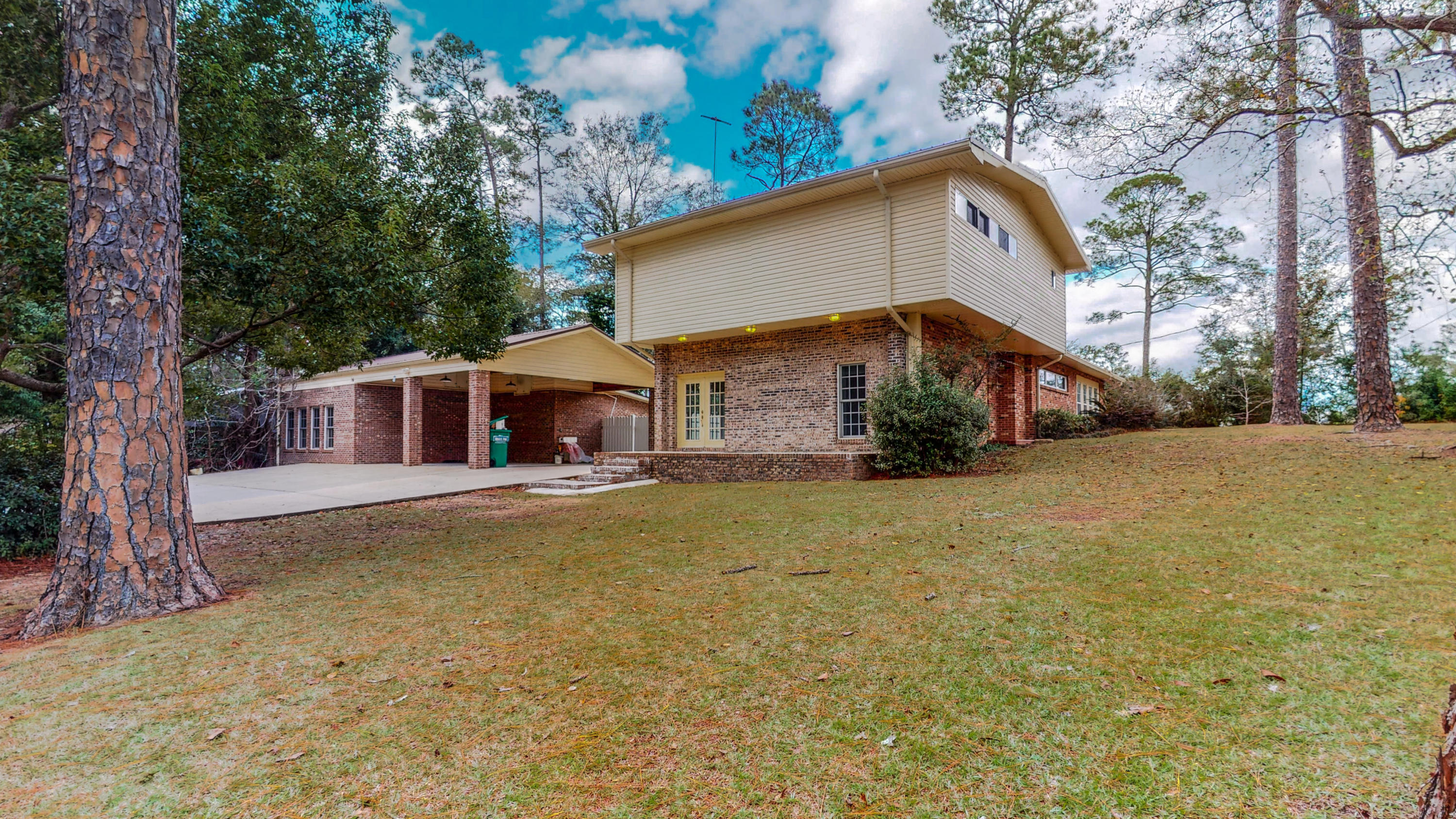 NO RECORDED SUBDIVISION - Residential